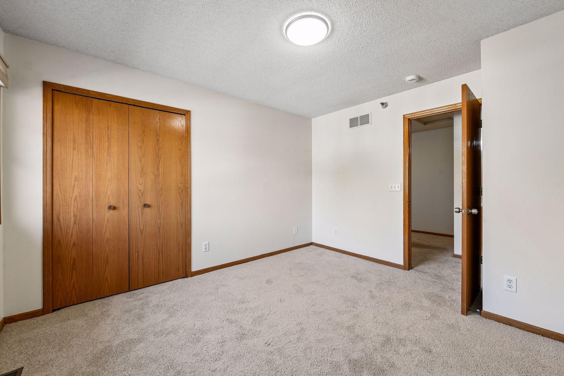 View of Residential at 13511 Carmody Drive, Eden Prairie MN 55344, Eden Prairie (34 of 76) - Mike Wilen | Minnesota Team Real Estate