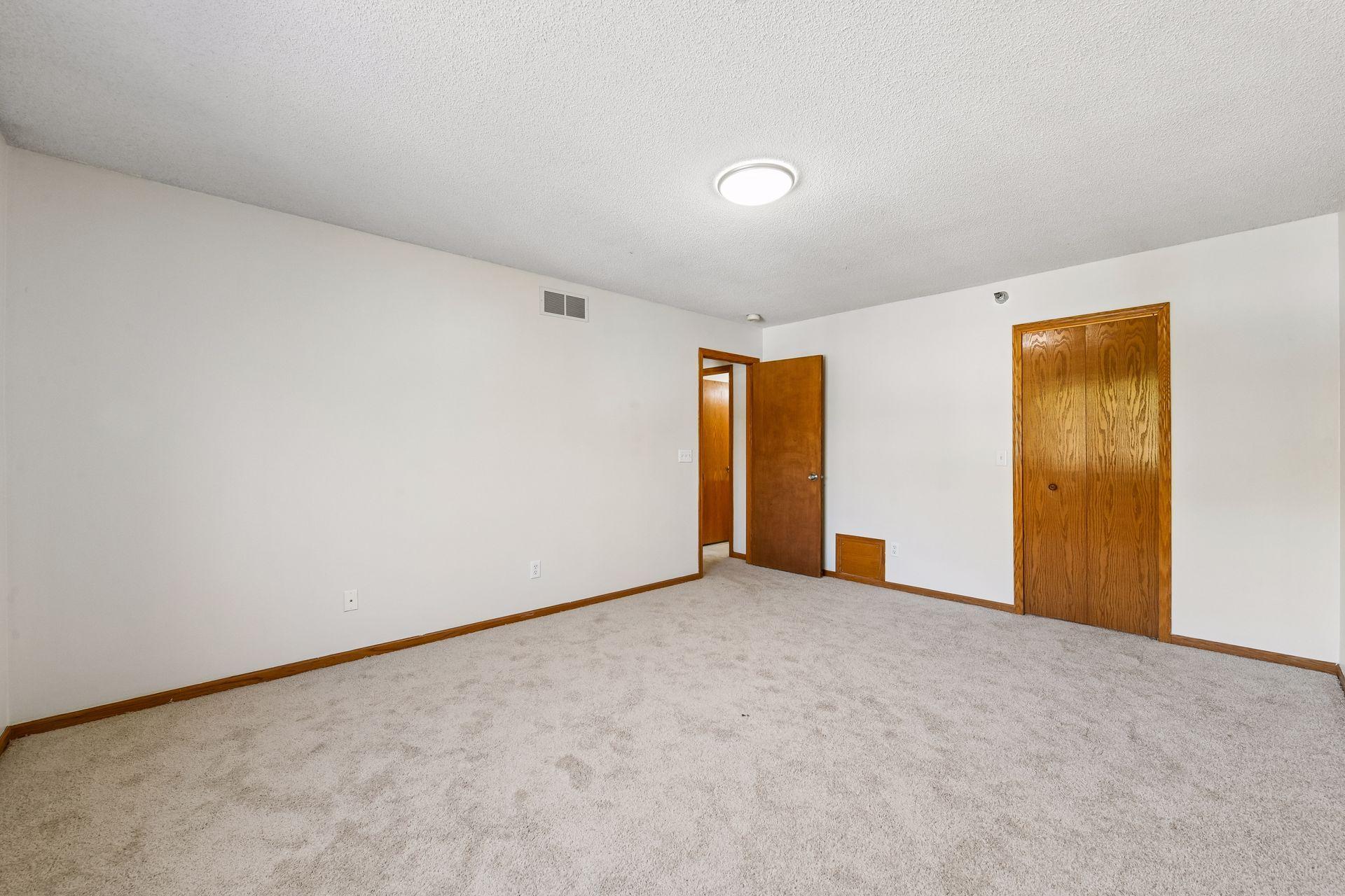 View of Residential at 13511 Carmody Drive, Eden Prairie MN 55344, Eden Prairie (29 of 76) - Mike Wilen | Minnesota Team Real Estate