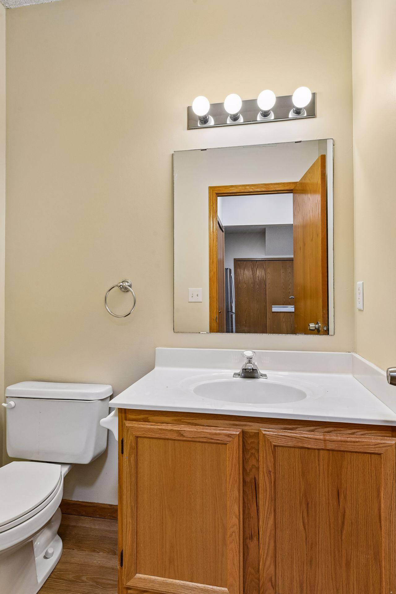 View of Residential at 13511 Carmody Drive, Eden Prairie MN 55344, Eden Prairie (23 of 76) - Mike Wilen | Minnesota Team Real Estate