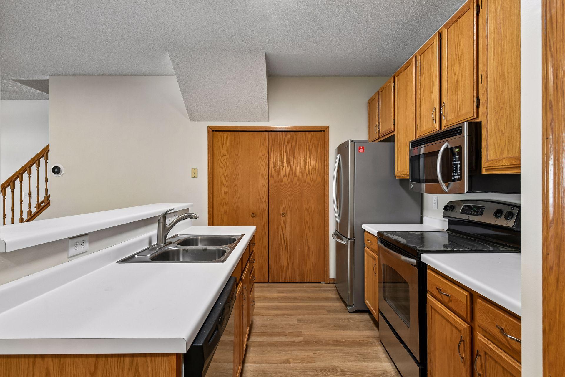 View of Residential at 13511 Carmody Drive, Eden Prairie MN 55344, Eden Prairie (20 of 76) - Mike Wilen | Minnesota Team Real Estate