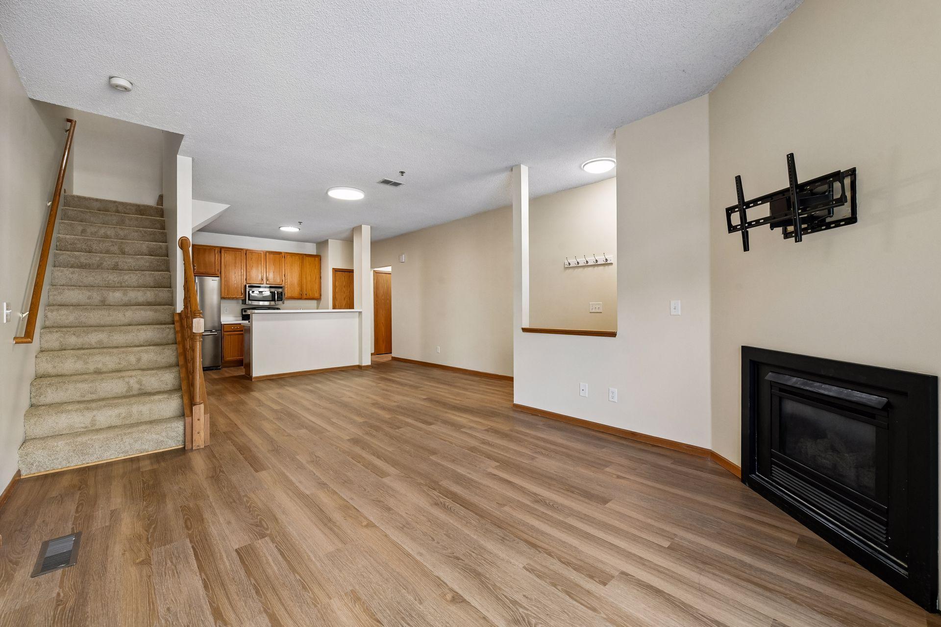 View of Residential at 13511 Carmody Drive, Eden Prairie MN 55344, Eden Prairie (9 of 76) - Mike Wilen | Minnesota Team Real Estate