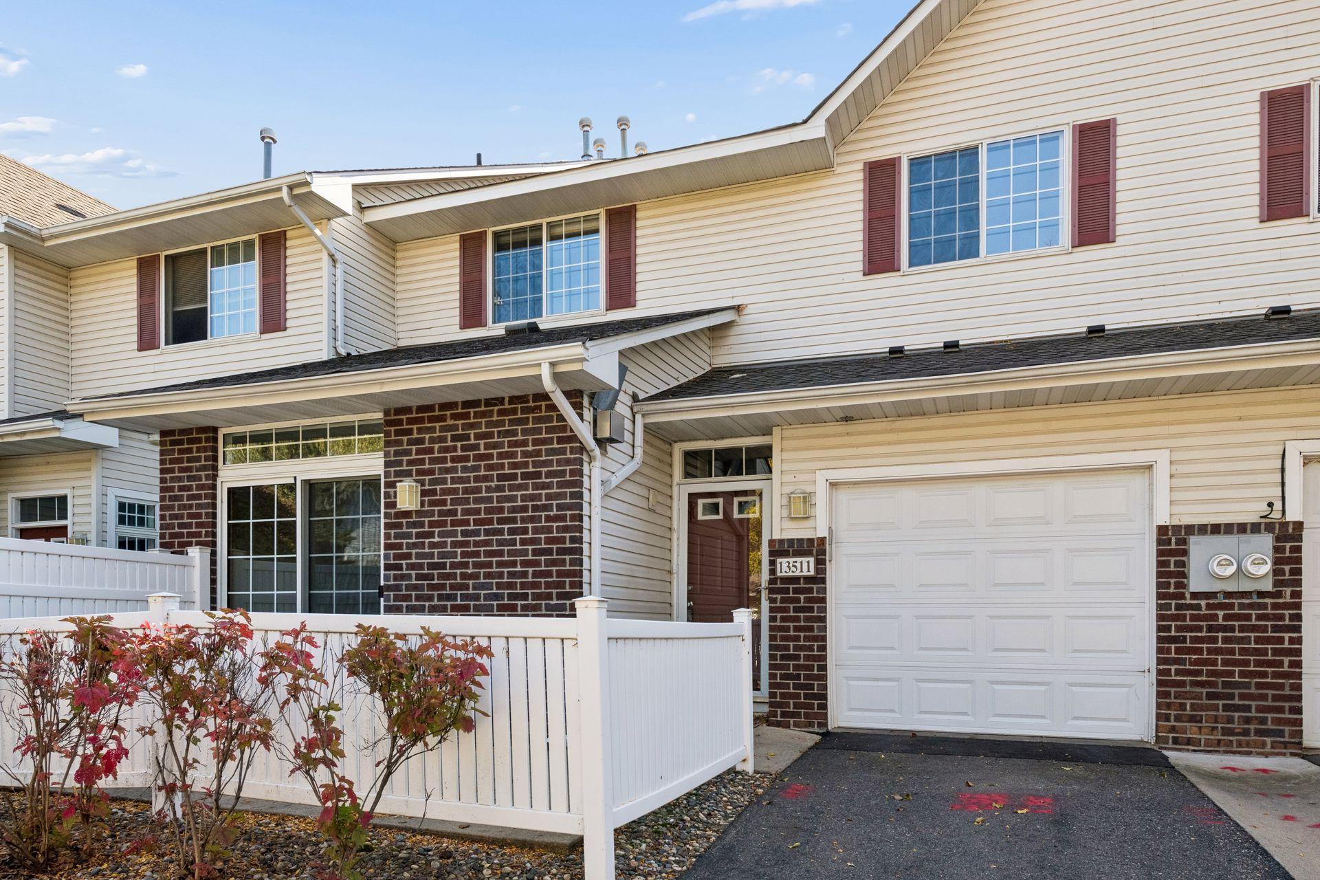 View of Residential at 13511 Carmody Drive, Eden Prairie MN 55344, Eden Prairie (46 of 76) - Mike Wilen | Minnesota Team Real Estate
