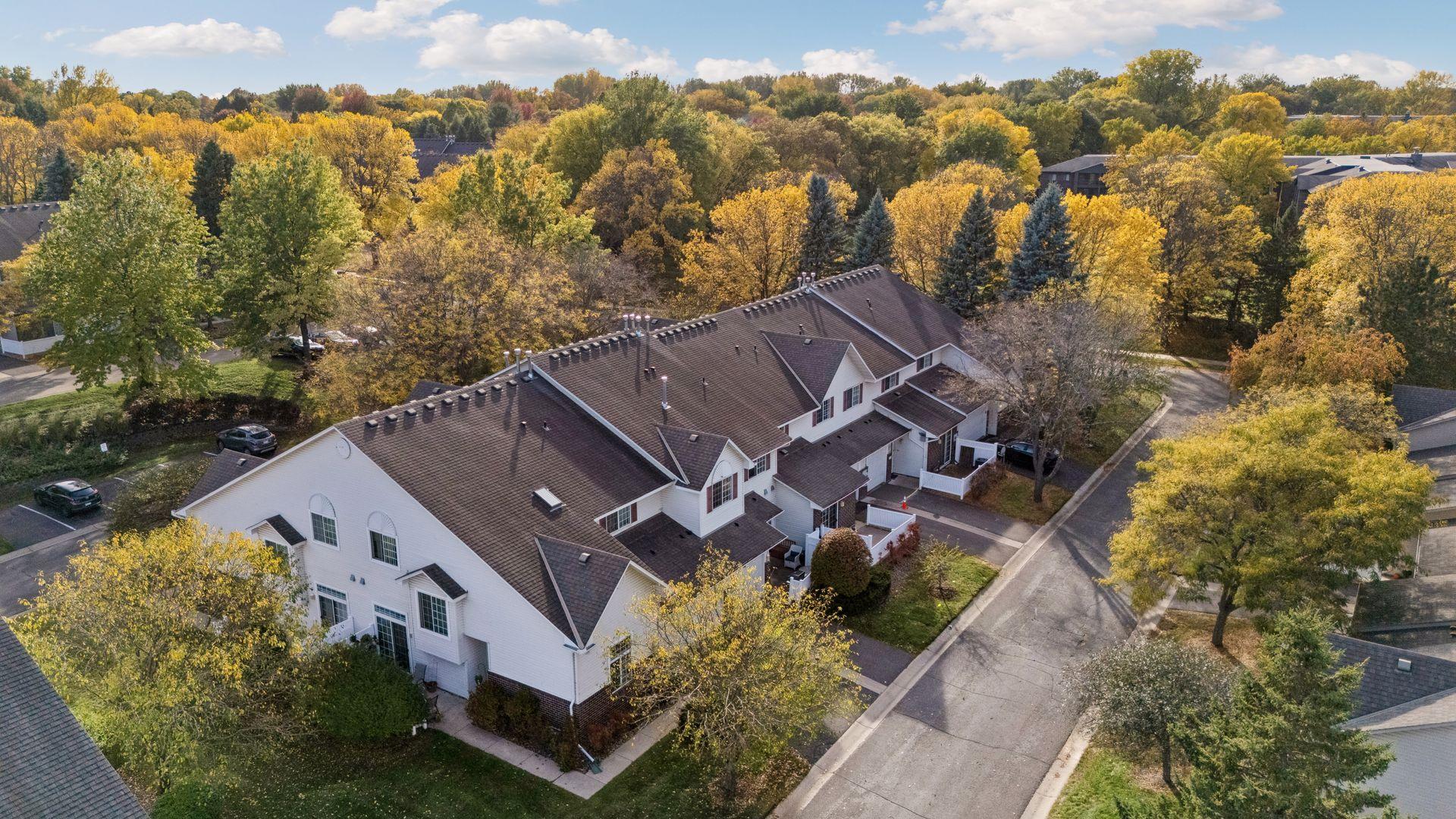 View of Residential at 13511 Carmody Drive, Eden Prairie MN 55344, Eden Prairie (43 of 76) - Mike Wilen | Minnesota Team Real Estate