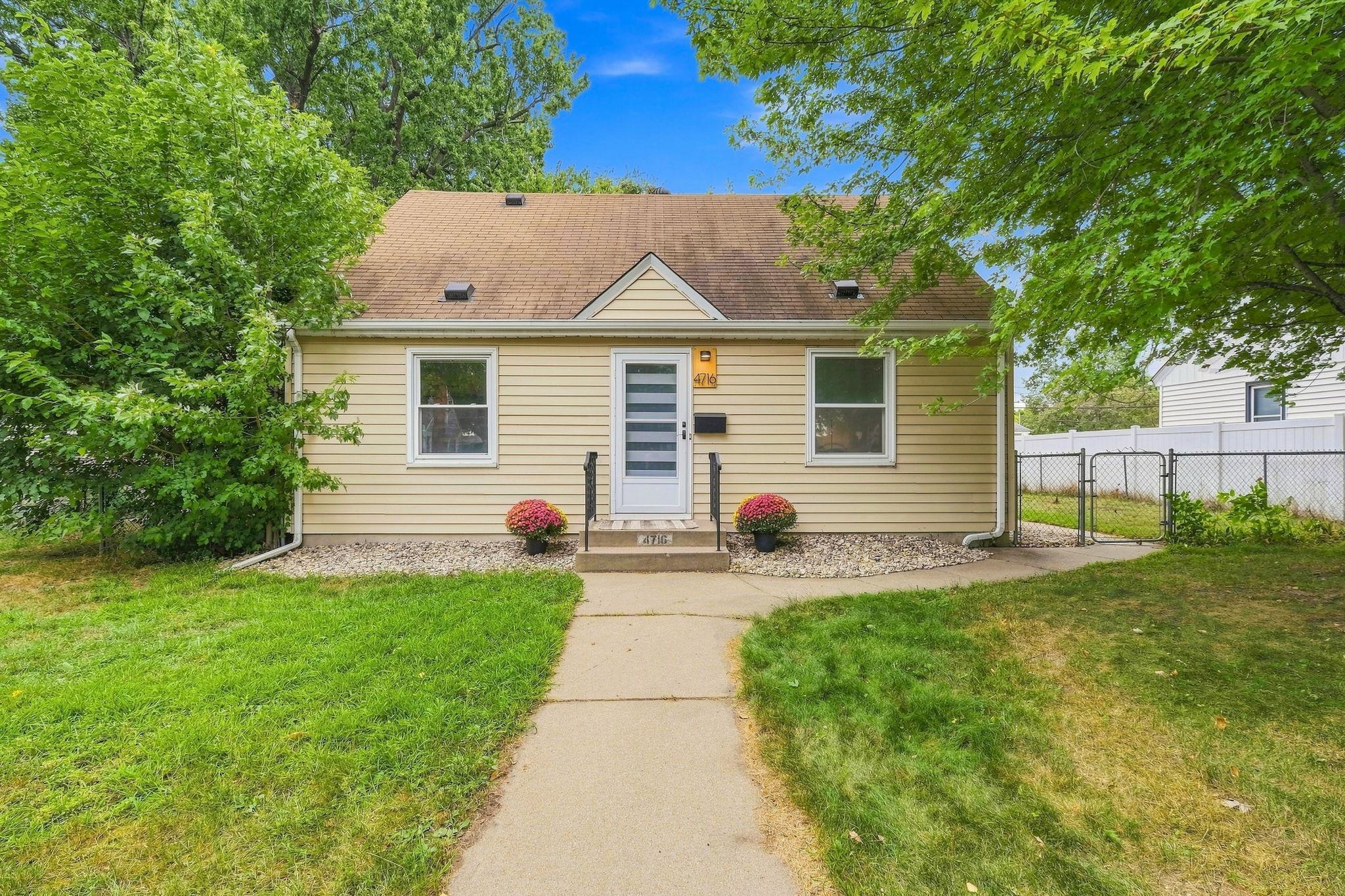 View of Residential at 4716 Washburn Avenue, Minneapolis MN 55430, Minneapolis (4 of 32) - Mike Wilen | Minnesota Team Real Estate