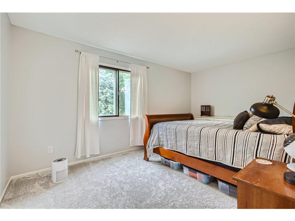 View of Residential at 5940 Fernwood Street, Shoreview MN 55126, Shoreview (8 of 11) - Mike Wilen | Minnesota Team Real Estate