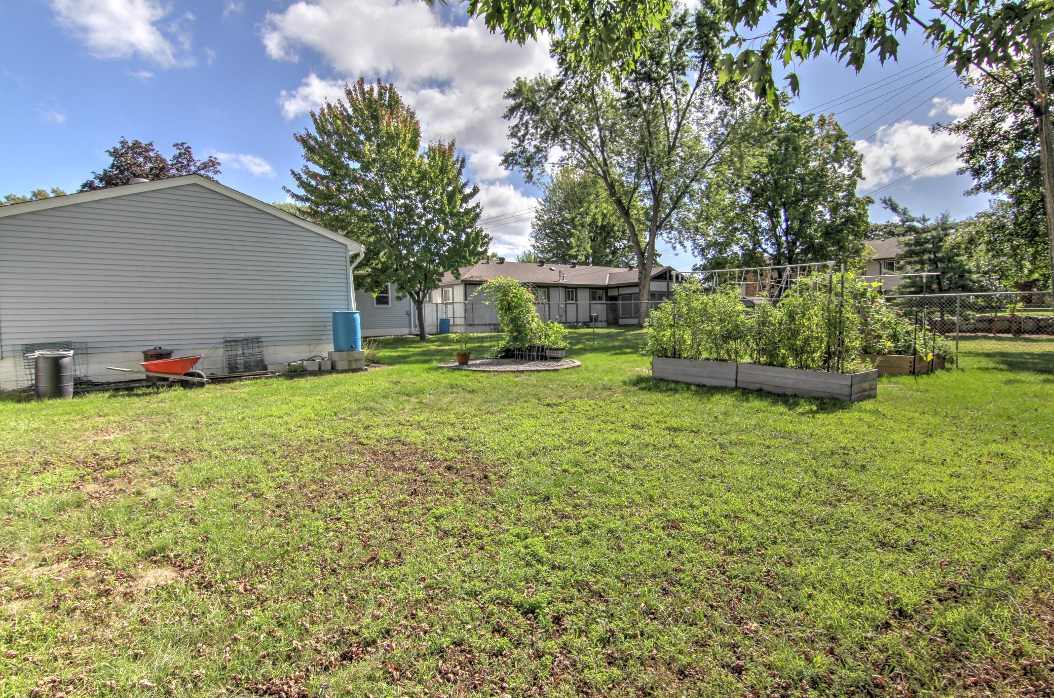 View of Residential at 5619 Vera Cruz Avenue, Crystal MN 55429, Crystal (23 of 25) - Mike Wilen | Minnesota Team Real Estate