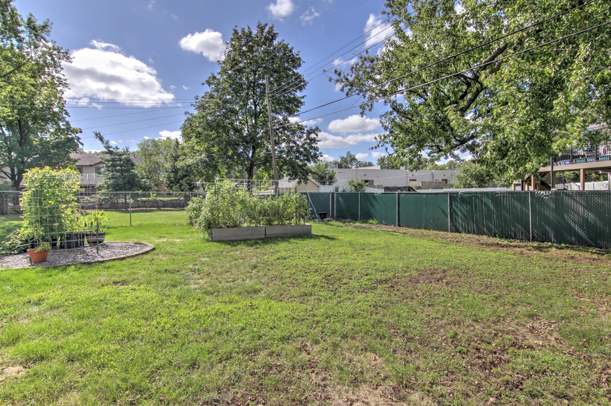 View of Residential at 5619 Vera Cruz Avenue, Crystal MN 55429, Crystal (22 of 25) - Mike Wilen | Minnesota Team Real Estate