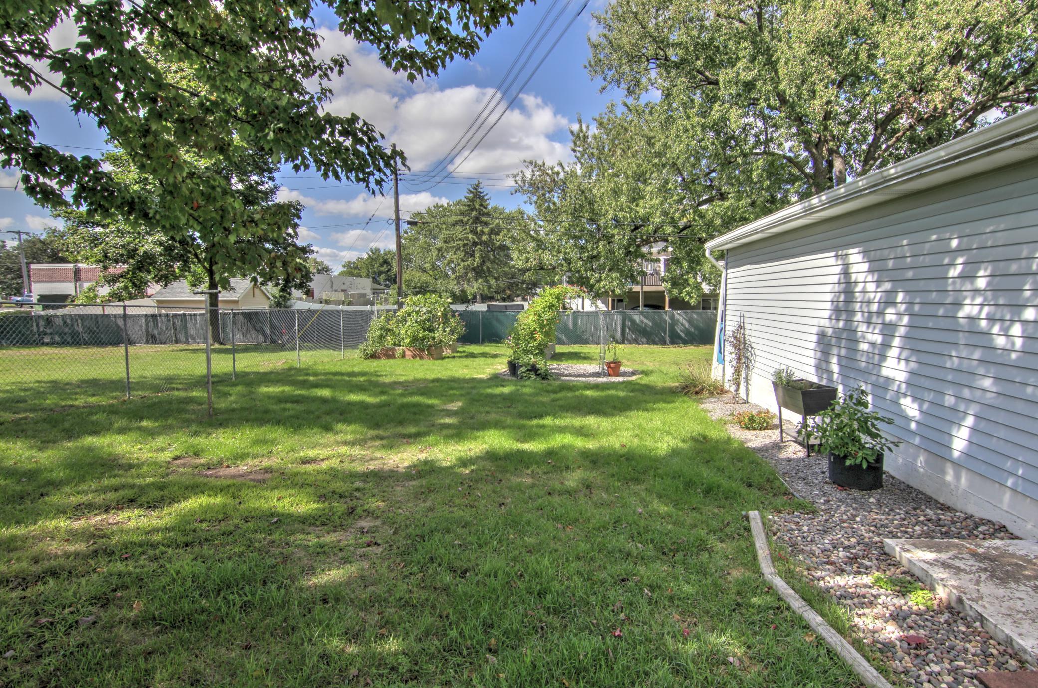View of Residential at 5619 Vera Cruz Avenue, Crystal MN 55429, Crystal (21 of 25) - Mike Wilen | Minnesota Team Real Estate