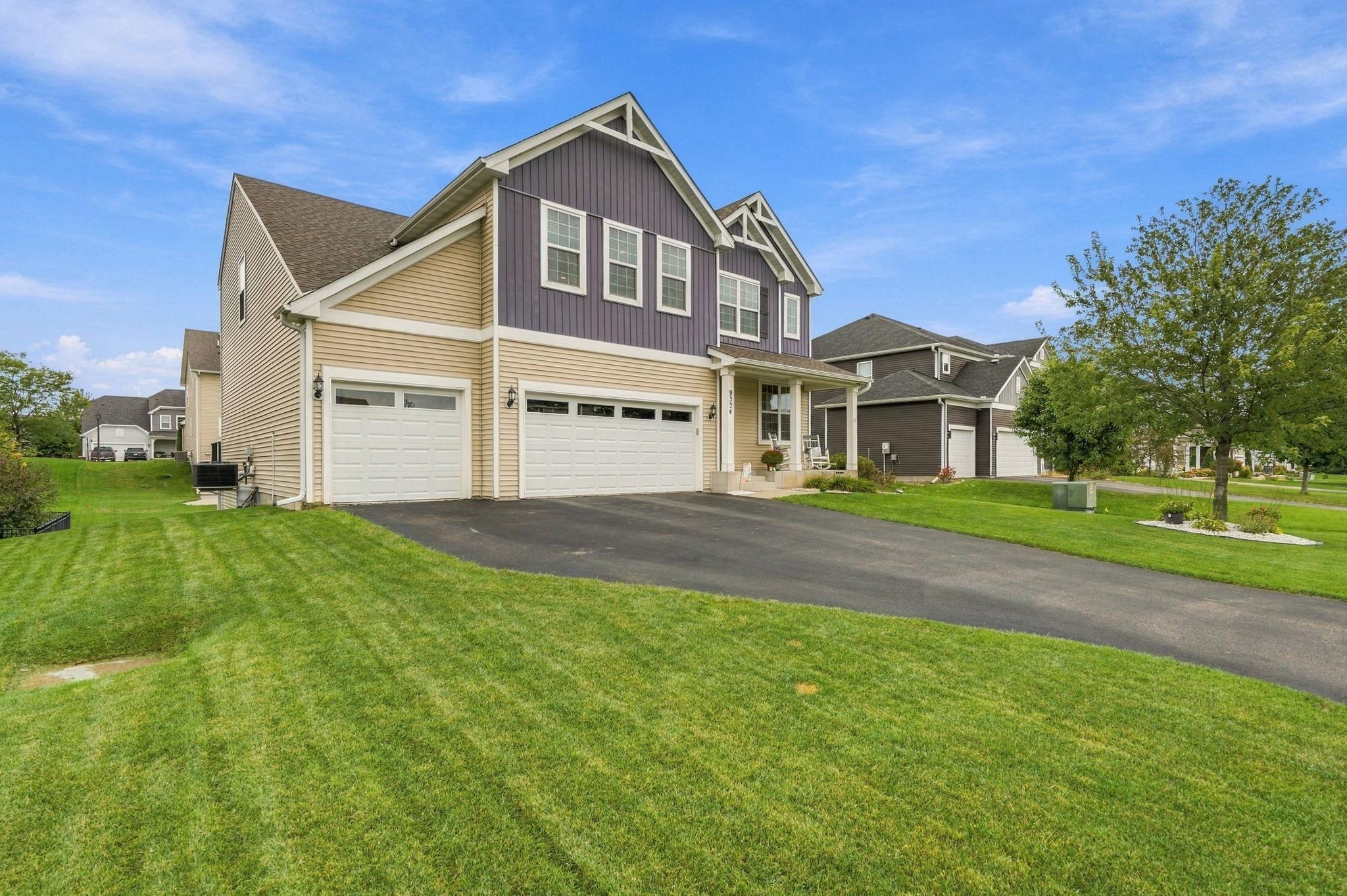 View of Residential at 9324 Summerlin Road, Woodbury MN 55129, Woodbury (6 of 52) - Mike Wilen | Minnesota Team Real Estate