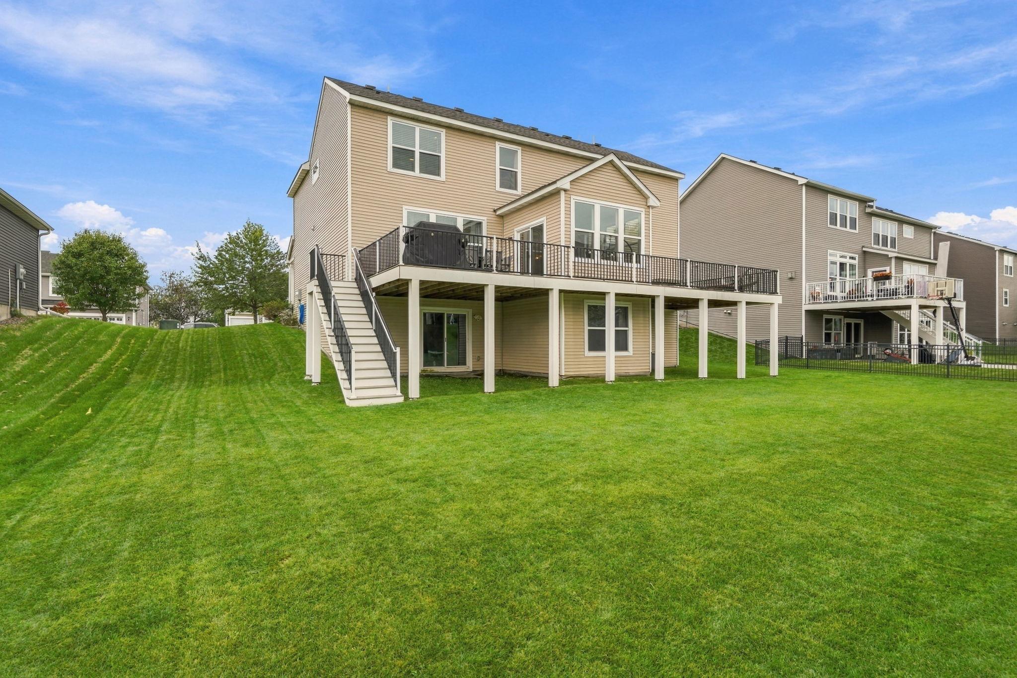 View of Residential at 9324 Summerlin Road, Woodbury MN 55129, Woodbury (5 of 52) - Mike Wilen | Minnesota Team Real Estate