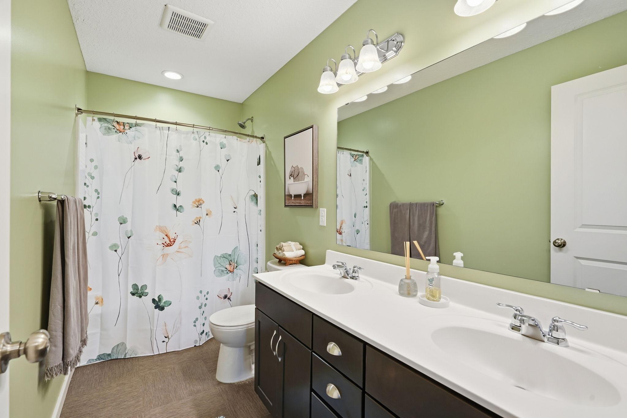 View of Residential at 9324 Summerlin Road, Woodbury MN 55129, Woodbury (30 of 52) - Mike Wilen | Minnesota Team Real Estate