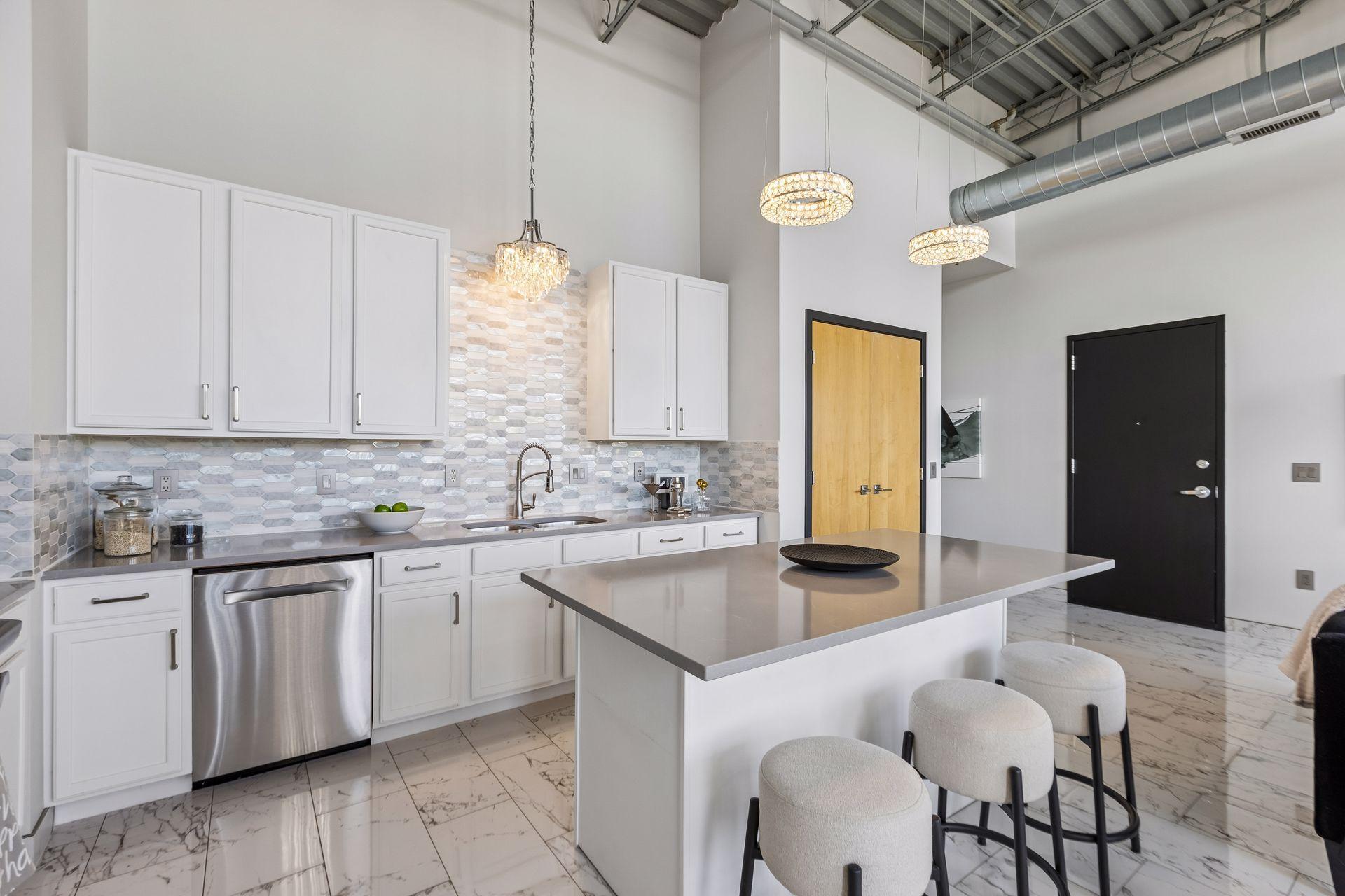 View of Residential at 1701 Madison Street #404, Minneapolis MN 55413, Minneapolis (16 of 47) - Mike Wilen | Minnesota Team Real Estate