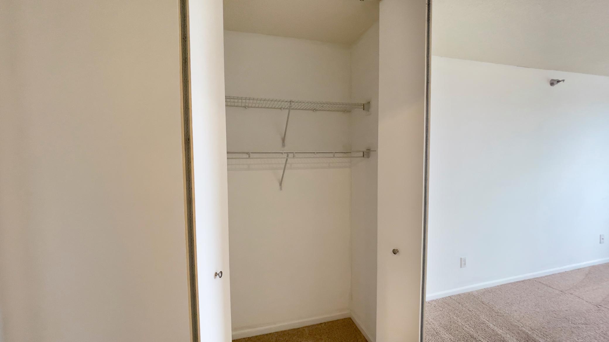 View of Residential at 401 1st Street #209, Minneapolis MN 55401, Minneapolis (23 of 39) - Mike Wilen | Minnesota Team Real Estate