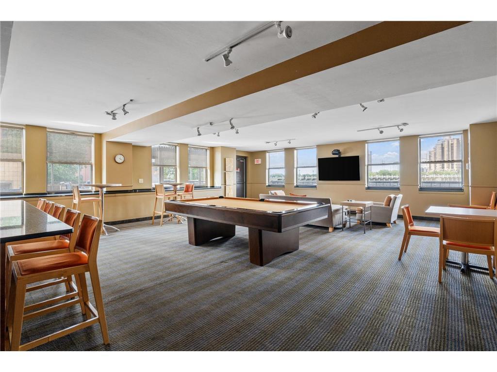 View of Residential at 401 1st Street #209, Minneapolis MN 55401, Minneapolis (34 of 39) - Mike Wilen | Minnesota Team Real Estate