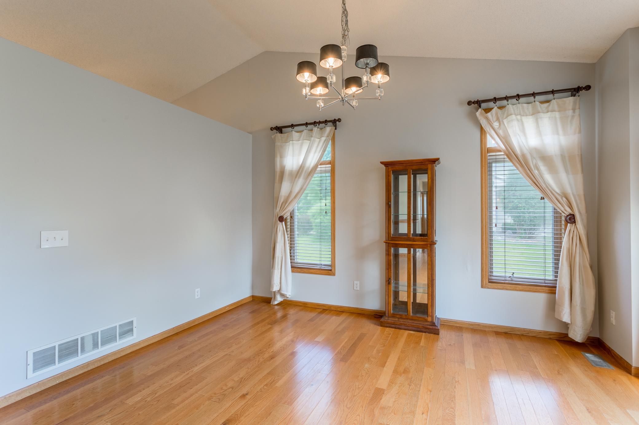 View of Residential at 8284 Ashford Road, Woodbury MN 55125, Woodbury (22 of 52) - Mike Wilen | Minnesota Team Real Estate