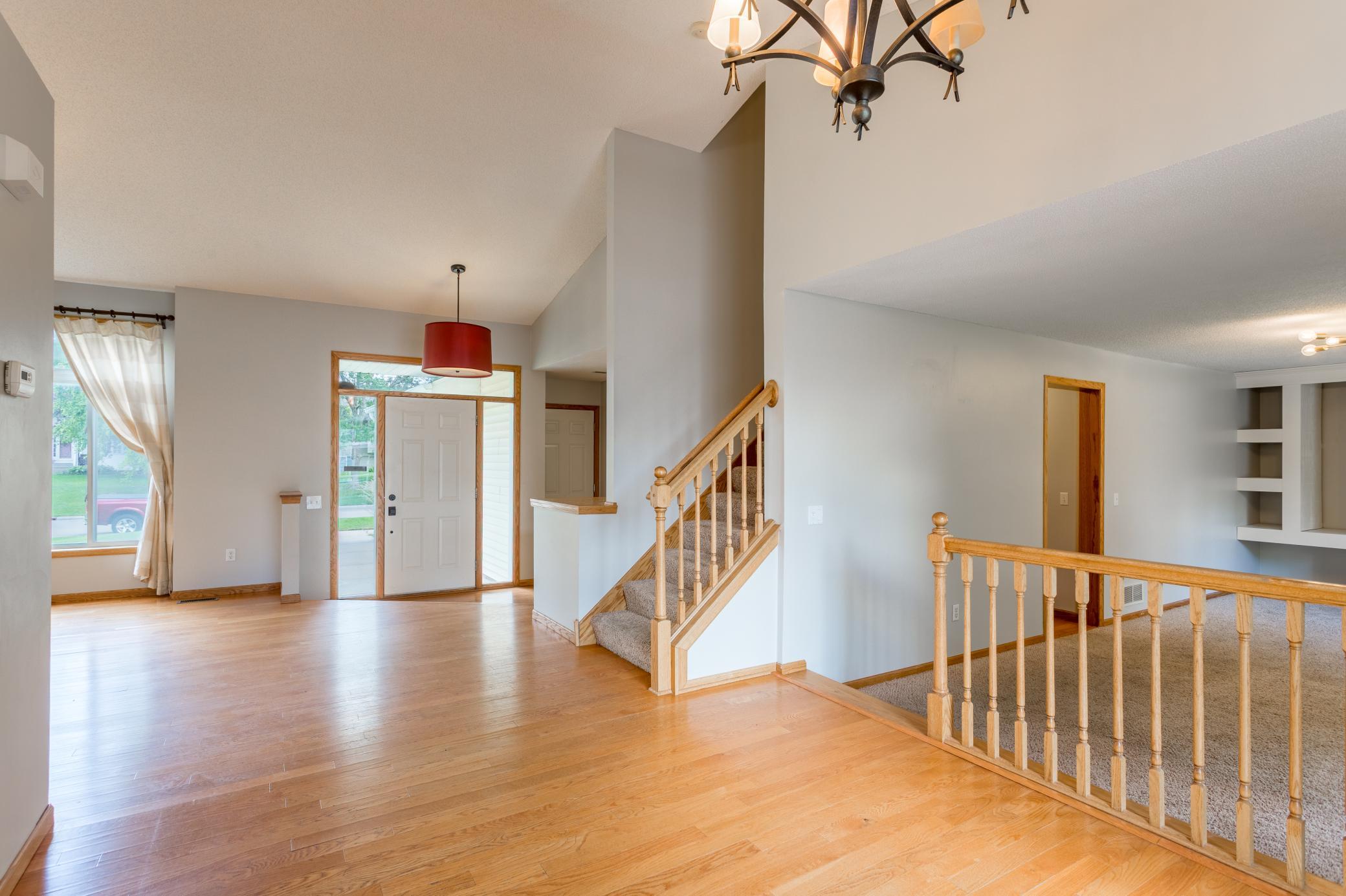 View of Residential at 8284 Ashford Road, Woodbury MN 55125, Woodbury (24 of 52) - Mike Wilen | Minnesota Team Real Estate