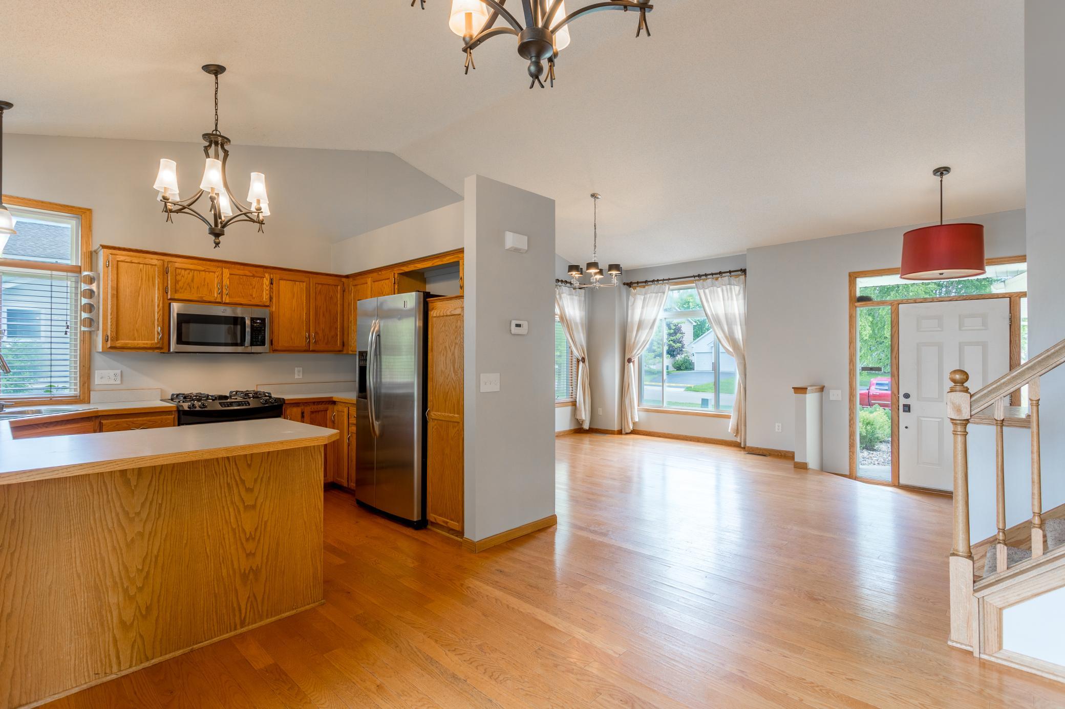 View of Residential at 8284 Ashford Road, Woodbury MN 55125, Woodbury (25 of 52) - Mike Wilen | Minnesota Team Real Estate