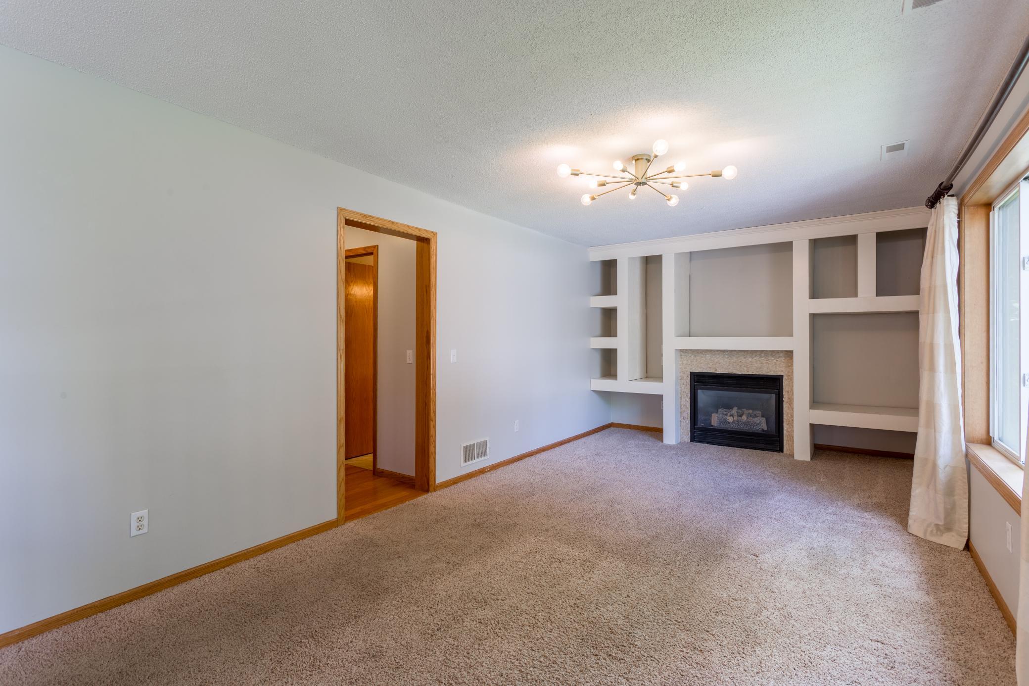 View of Residential at 8284 Ashford Road, Woodbury MN 55125, Woodbury (31 of 52) - Mike Wilen | Minnesota Team Real Estate
