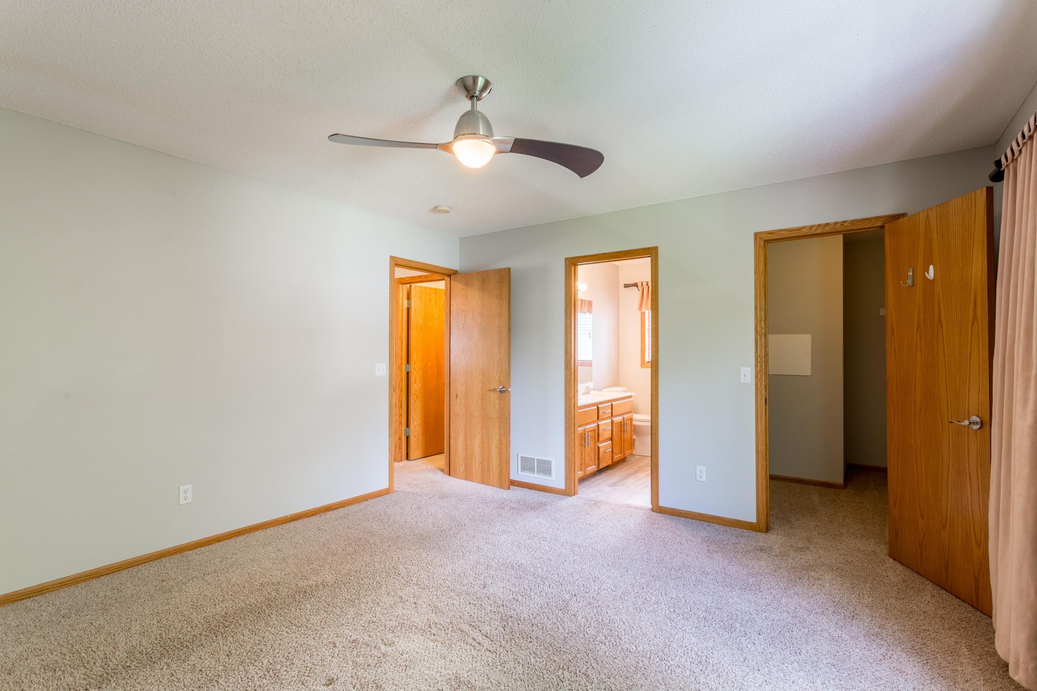 View of Residential at 8284 Ashford Road, Woodbury MN 55125, Woodbury (41 of 52) - Mike Wilen | Minnesota Team Real Estate