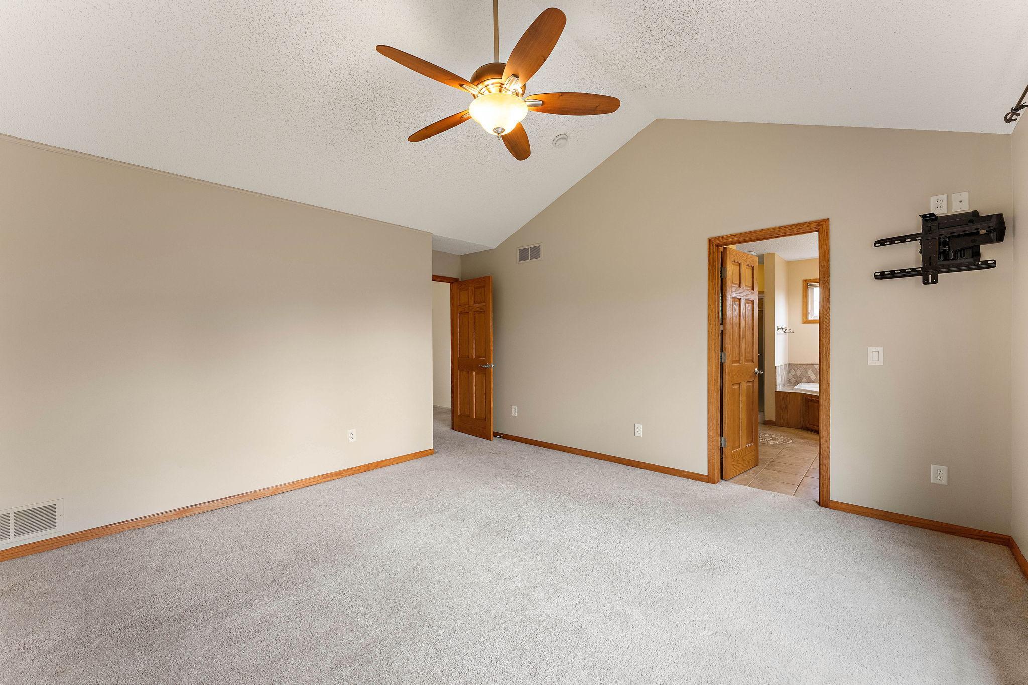 View of Residential at 2686 148th Street, Rosemount MN 55068, Rosemount (19 of 40) - Mike Wilen | Minnesota Team Real Estate