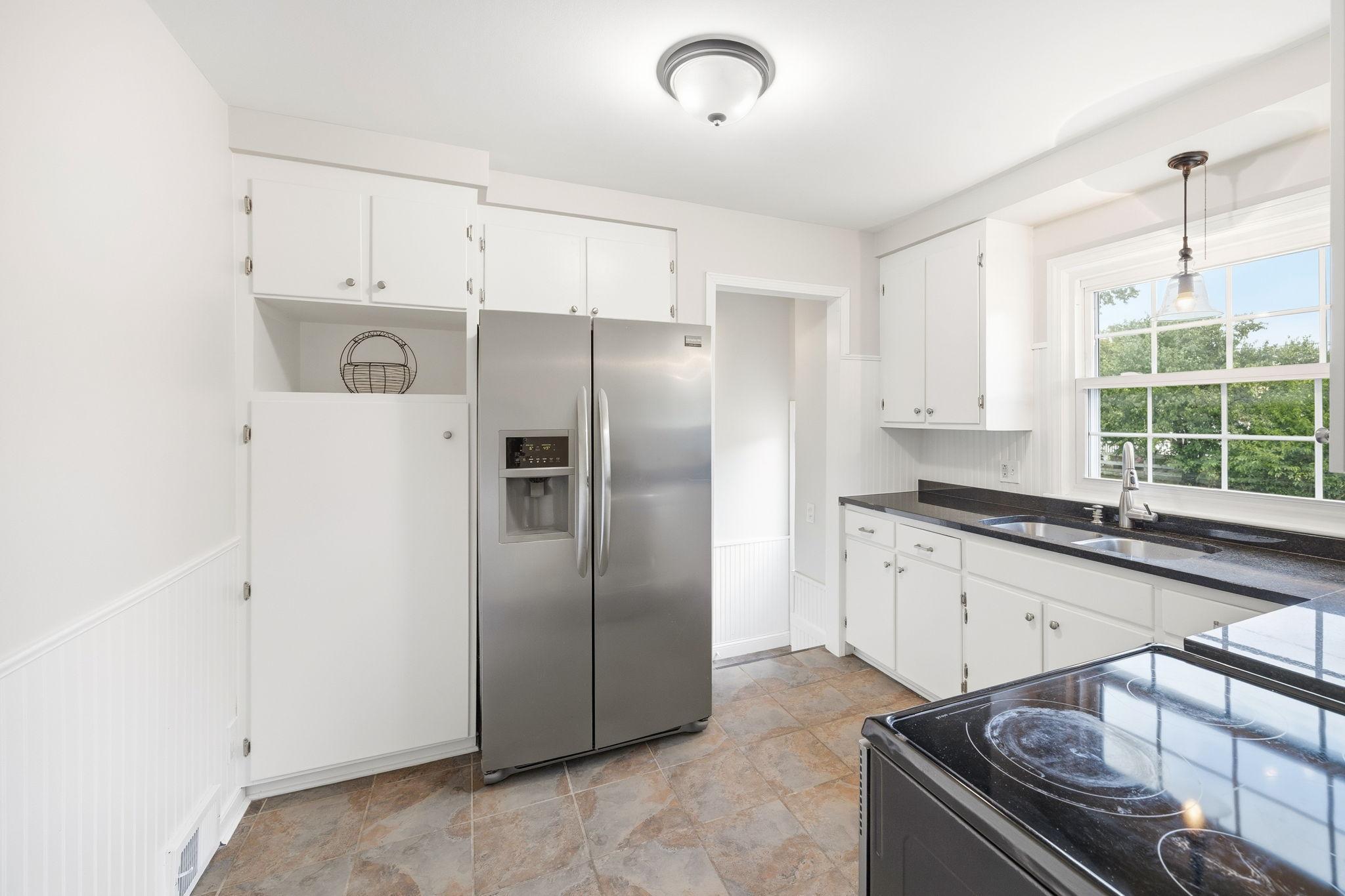 View of Residential at 2951 Independence Avenue, Saint Louis Park MN 55426, Saint Louis Park (9 of 28) - Mike Wilen | Minnesota Team Real Estate