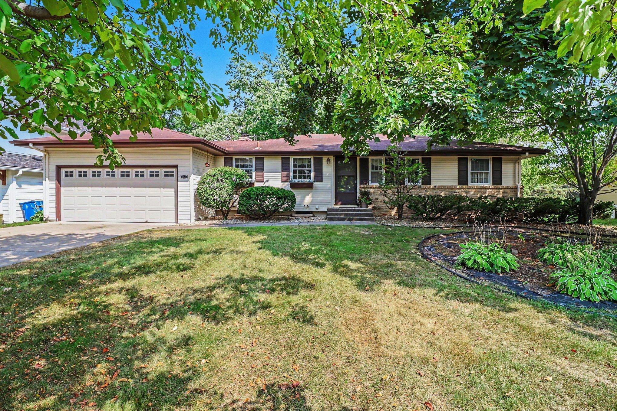 View of Residential at 5705 Hansen Road, Edina MN 55436, Edina - Mike Wilen | Minnesota Team Real Estate