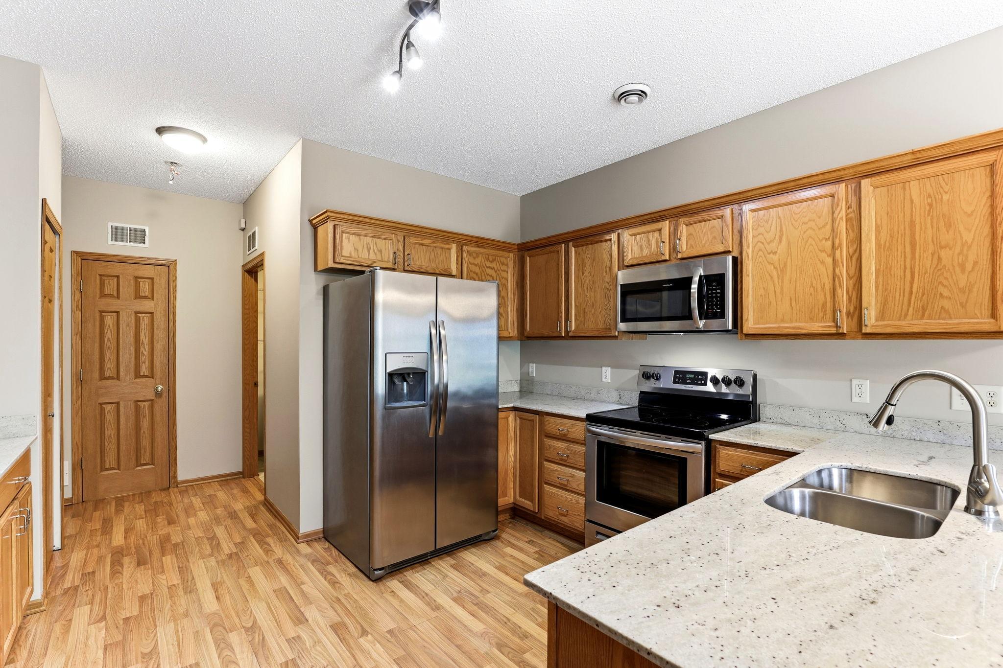 View of Residential at 6784 Pine Crest Trail, Cottage Grove MN 55016, Cottage Grove (13 of 39) - Mike Wilen | Minnesota Team Real Estate