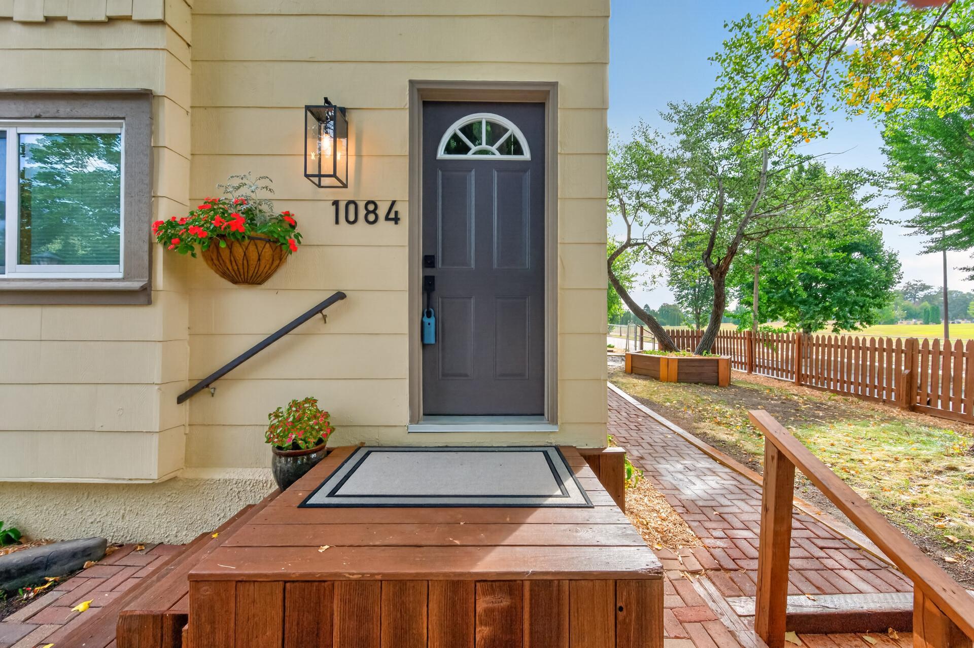 View of Residential at 1084 Sylvan Street, Saint Paul MN 55117, Saint Paul (31 of 39) - Mike Wilen | Minnesota Team Real Estate
