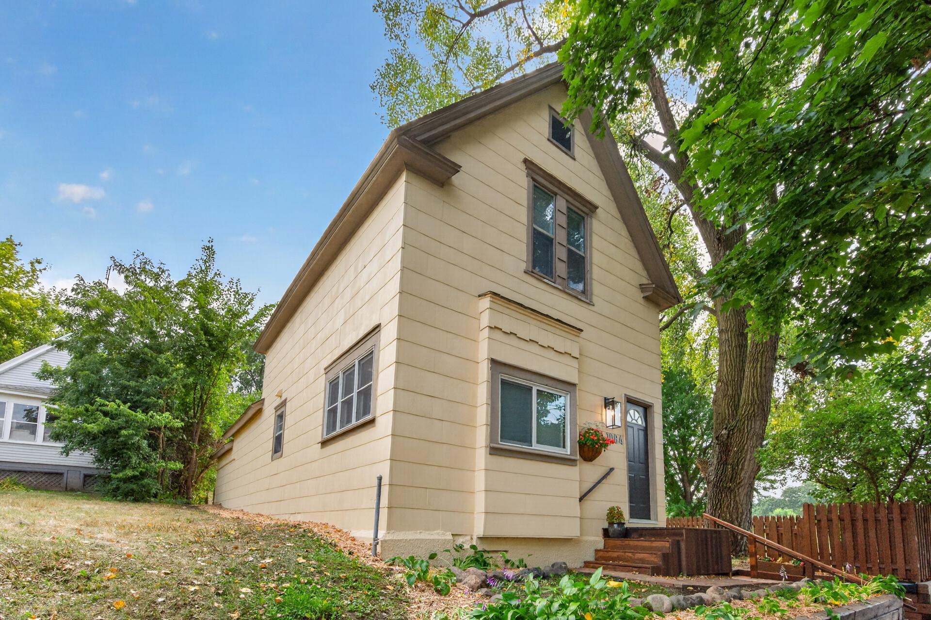 View of Residential at 1084 Sylvan Street, Saint Paul MN 55117, Saint Paul (29 of 39) - Mike Wilen | Minnesota Team Real Estate