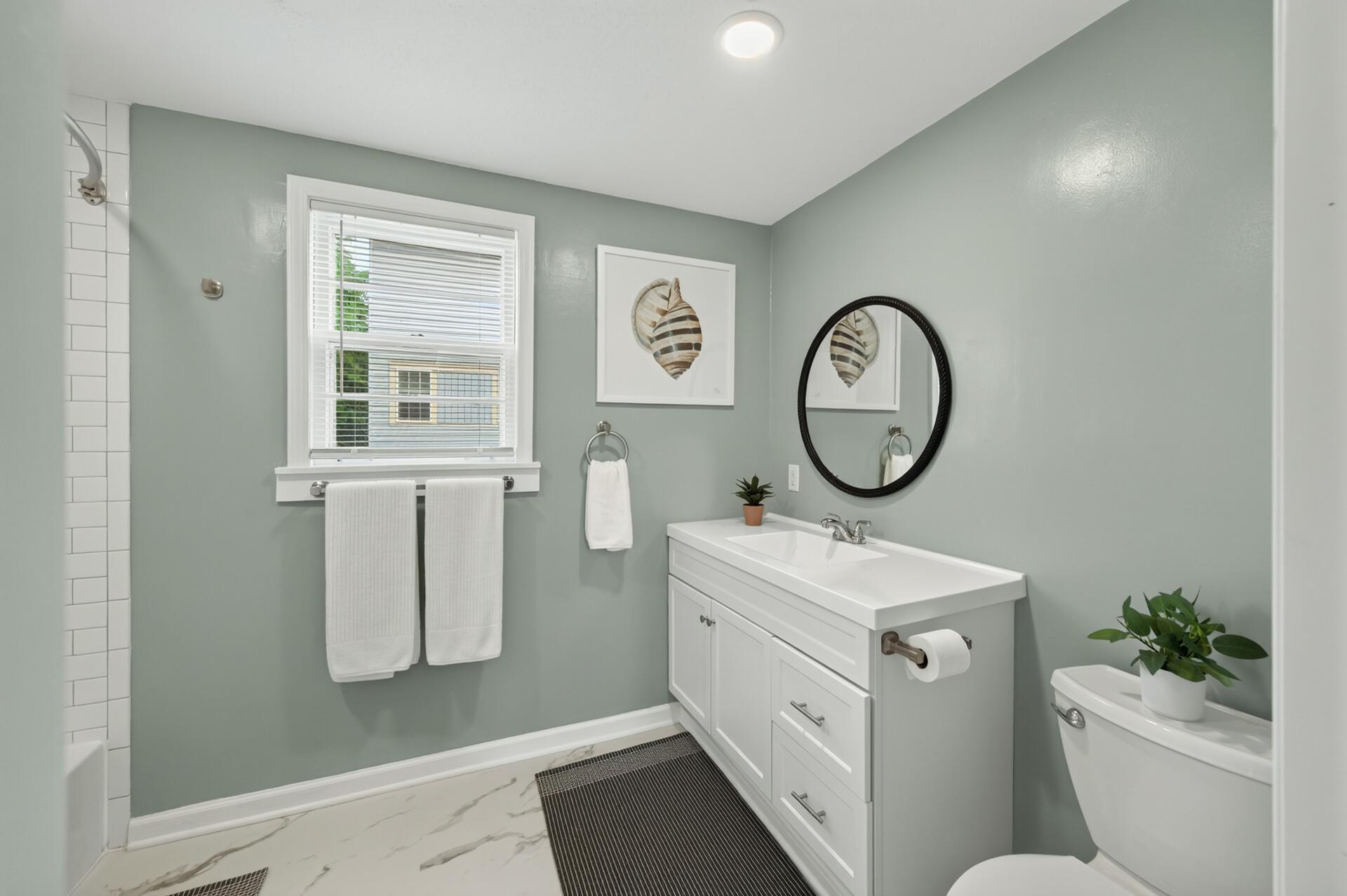 View of Residential at 1084 Sylvan Street, Saint Paul MN 55117, Saint Paul (16 of 39) - Mike Wilen | Minnesota Team Real Estate