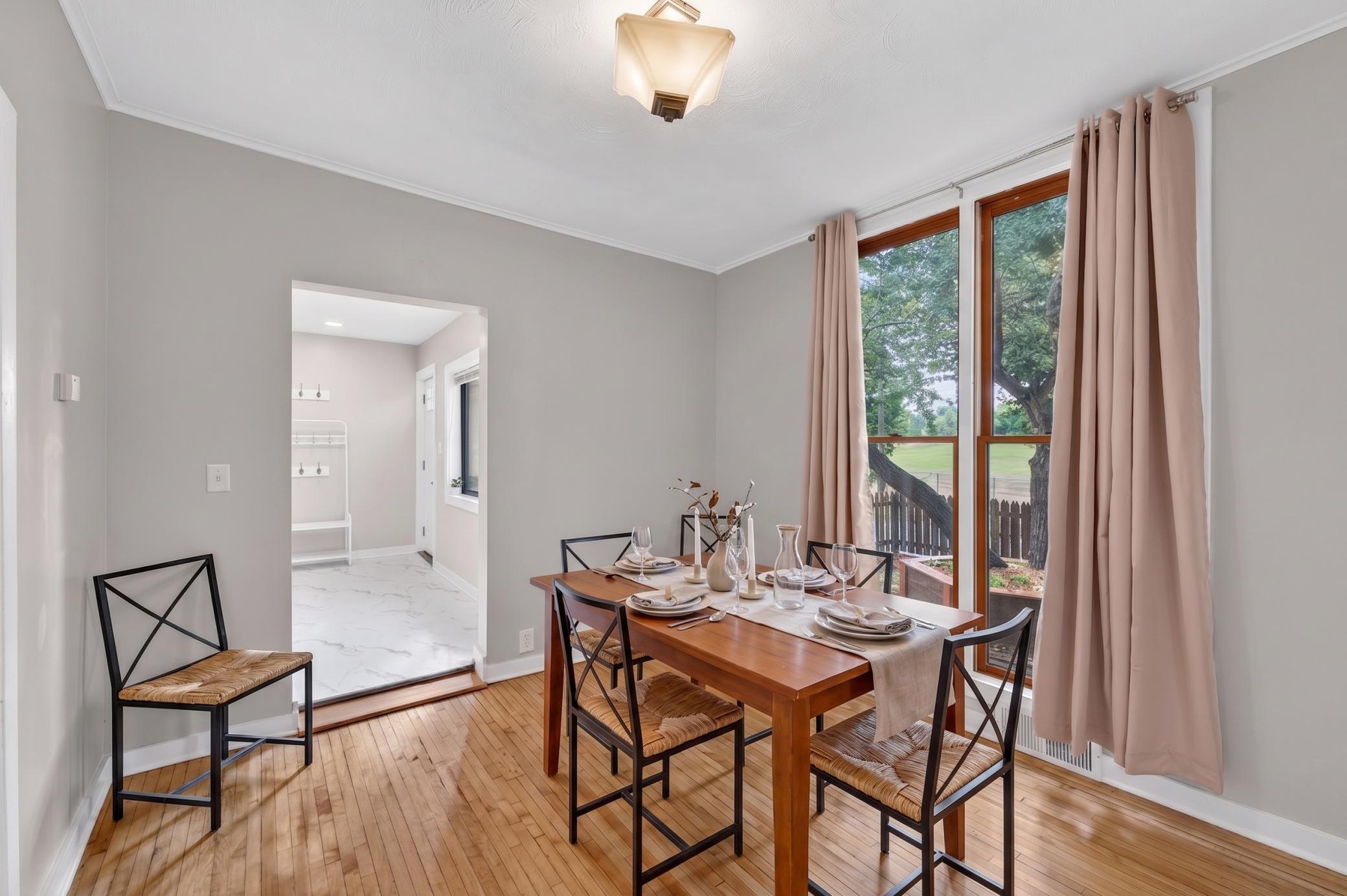 View of Residential at 1084 Sylvan Street, Saint Paul MN 55117, Saint Paul (12 of 39) - Mike Wilen | Minnesota Team Real Estate
