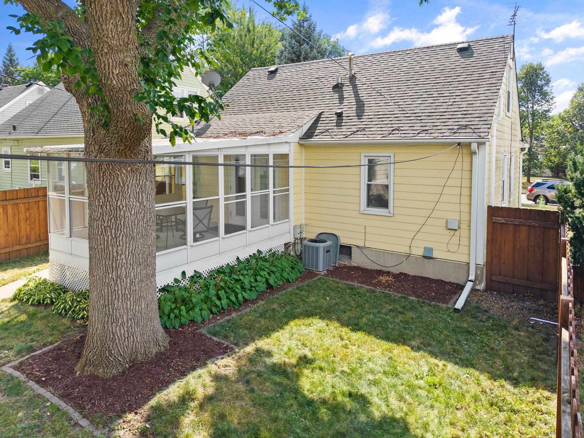 View of Residential at 3043 Nevada Avenue, Saint Louis Park MN 55426, Saint Louis Park (30 of 35) - Mike Wilen | Minnesota Team Real Estate