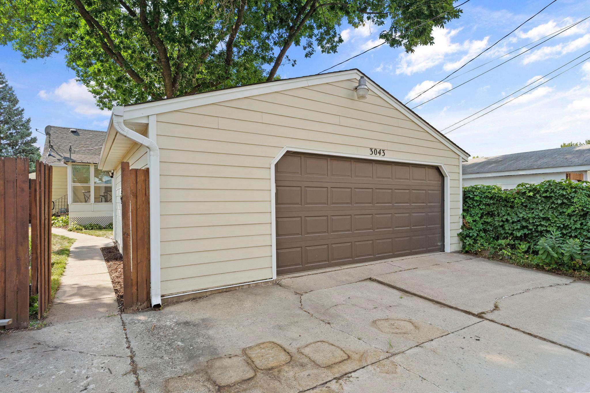 View of Residential at 3043 Nevada Avenue, Saint Louis Park MN 55426, Saint Louis Park (29 of 35) - Mike Wilen | Minnesota Team Real Estate