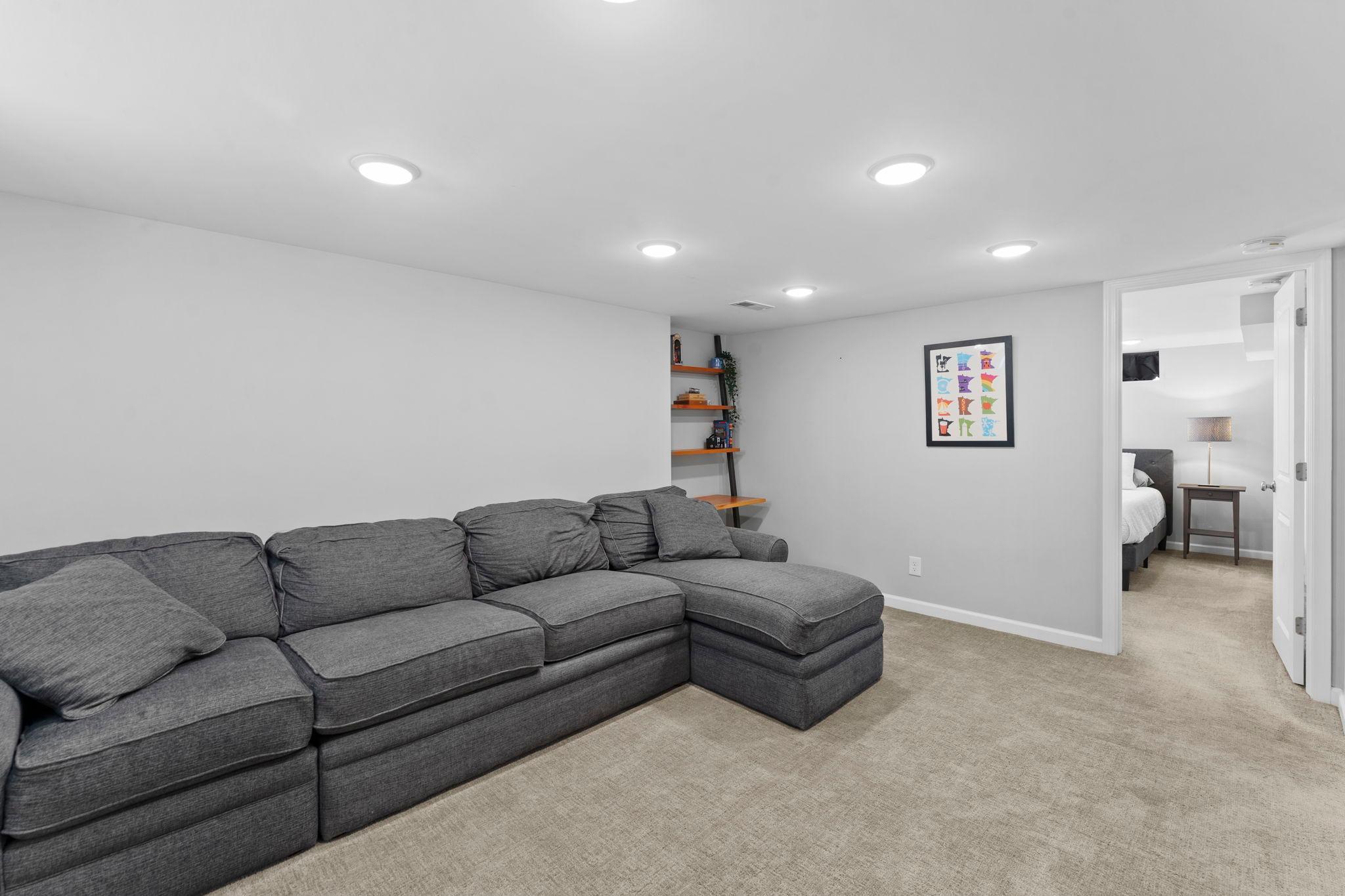 View of Residential at 3043 Nevada Avenue, Saint Louis Park MN 55426, Saint Louis Park (20 of 35) - Mike Wilen | Minnesota Team Real Estate