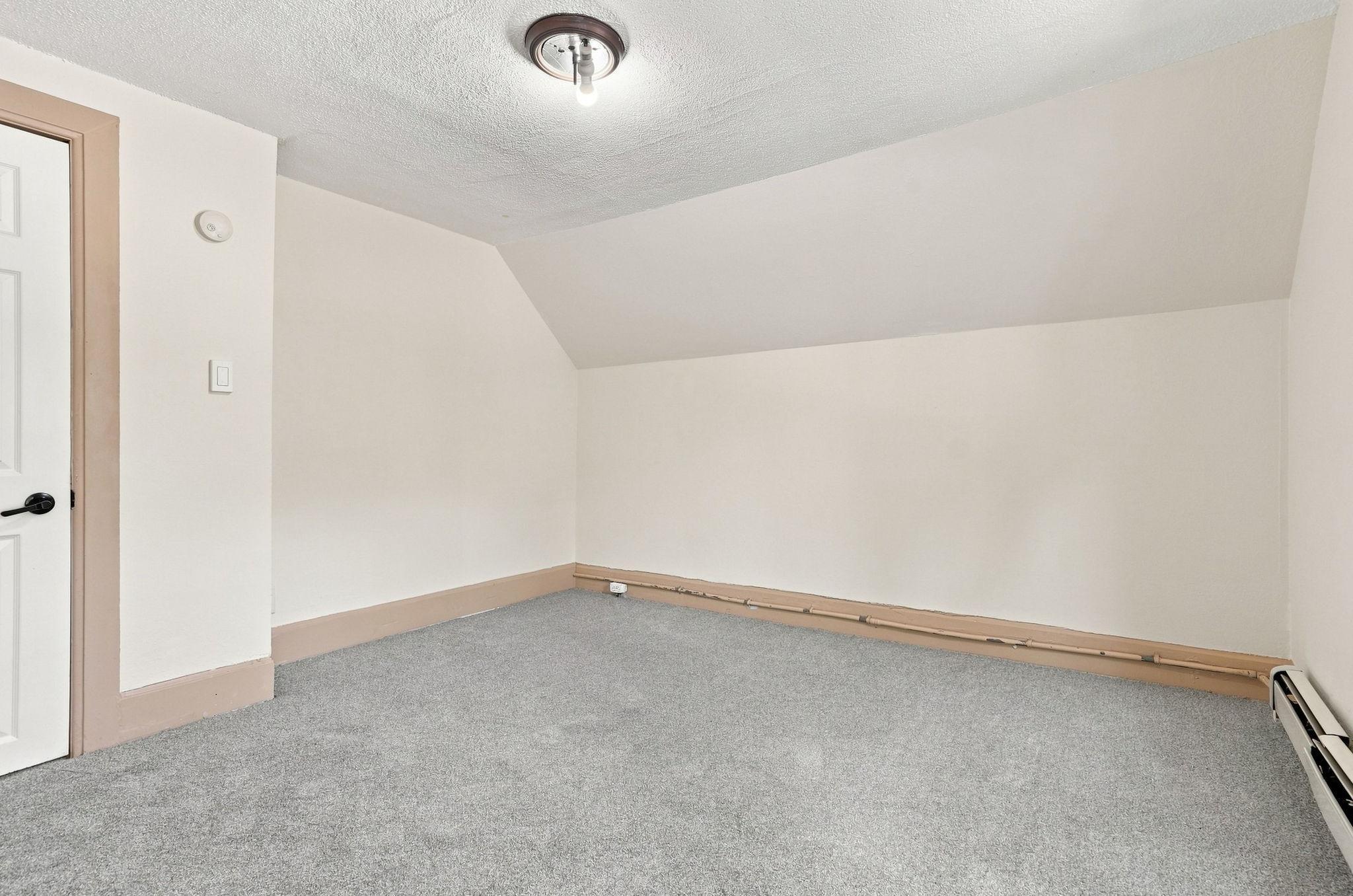 View of Residential at 482 Lawson Avenue, Saint Paul MN 55117, Saint Paul (17 of 29) - Mike Wilen | Minnesota Team Real Estate