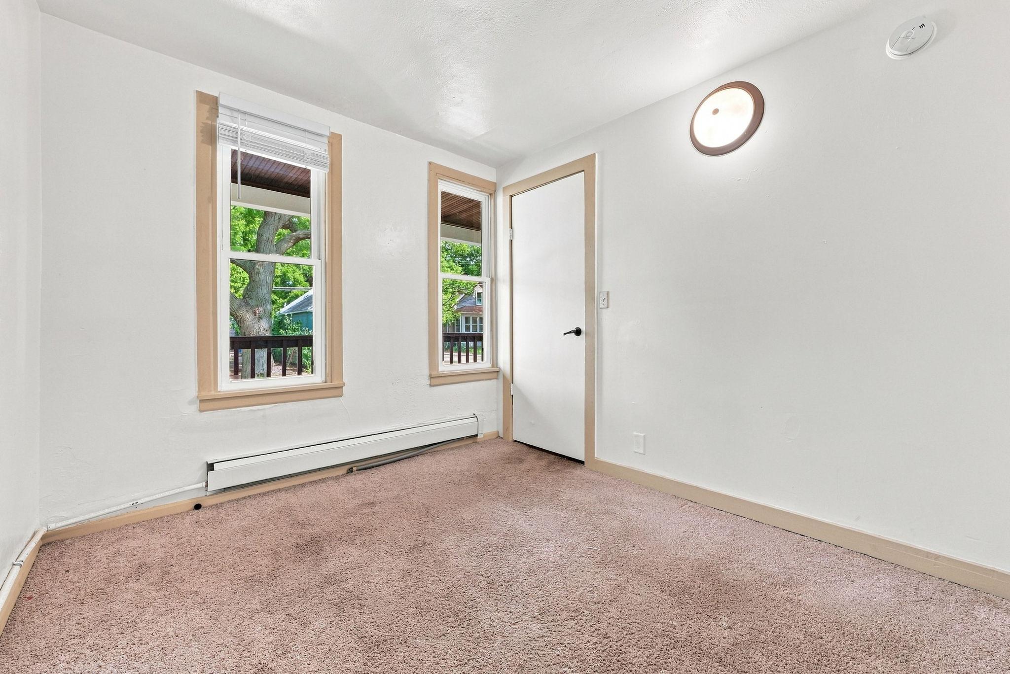 View of Residential at 482 Lawson Avenue, Saint Paul MN 55117, Saint Paul (13 of 29) - Mike Wilen | Minnesota Team Real Estate