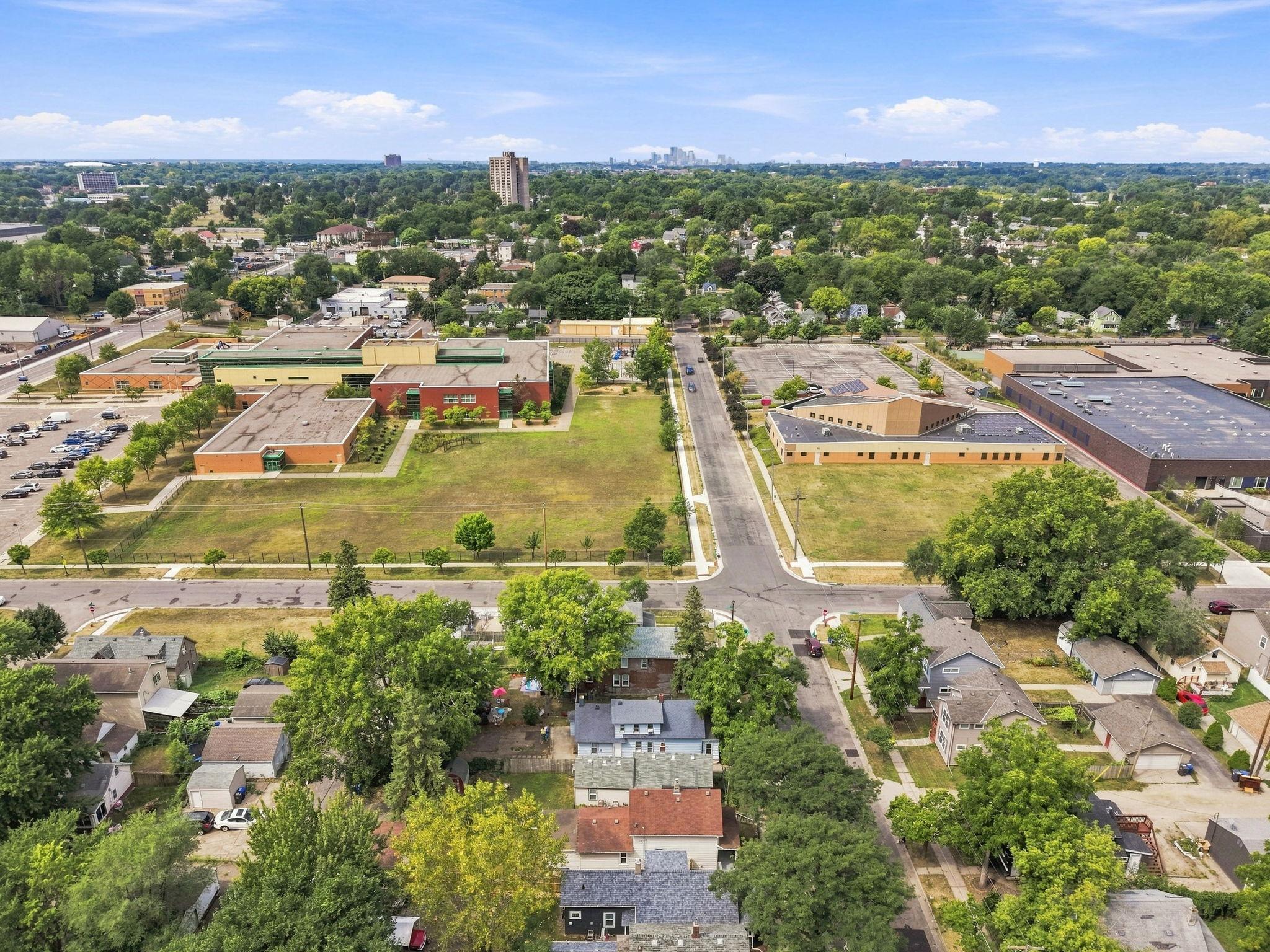 View of Residential at 482 Lawson Avenue, Saint Paul MN 55117, Saint Paul (29 of 29) - Mike Wilen | Minnesota Team Real Estate