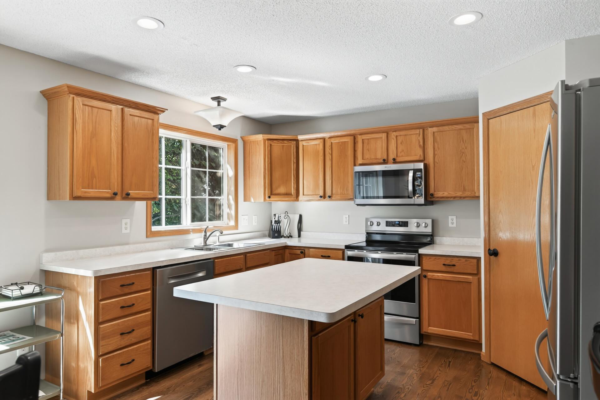 View of Residential at 1945 Clearwater Road, Waconia MN 55387, Waconia (16 of 34) - Mike Wilen | Minnesota Team Real Estate