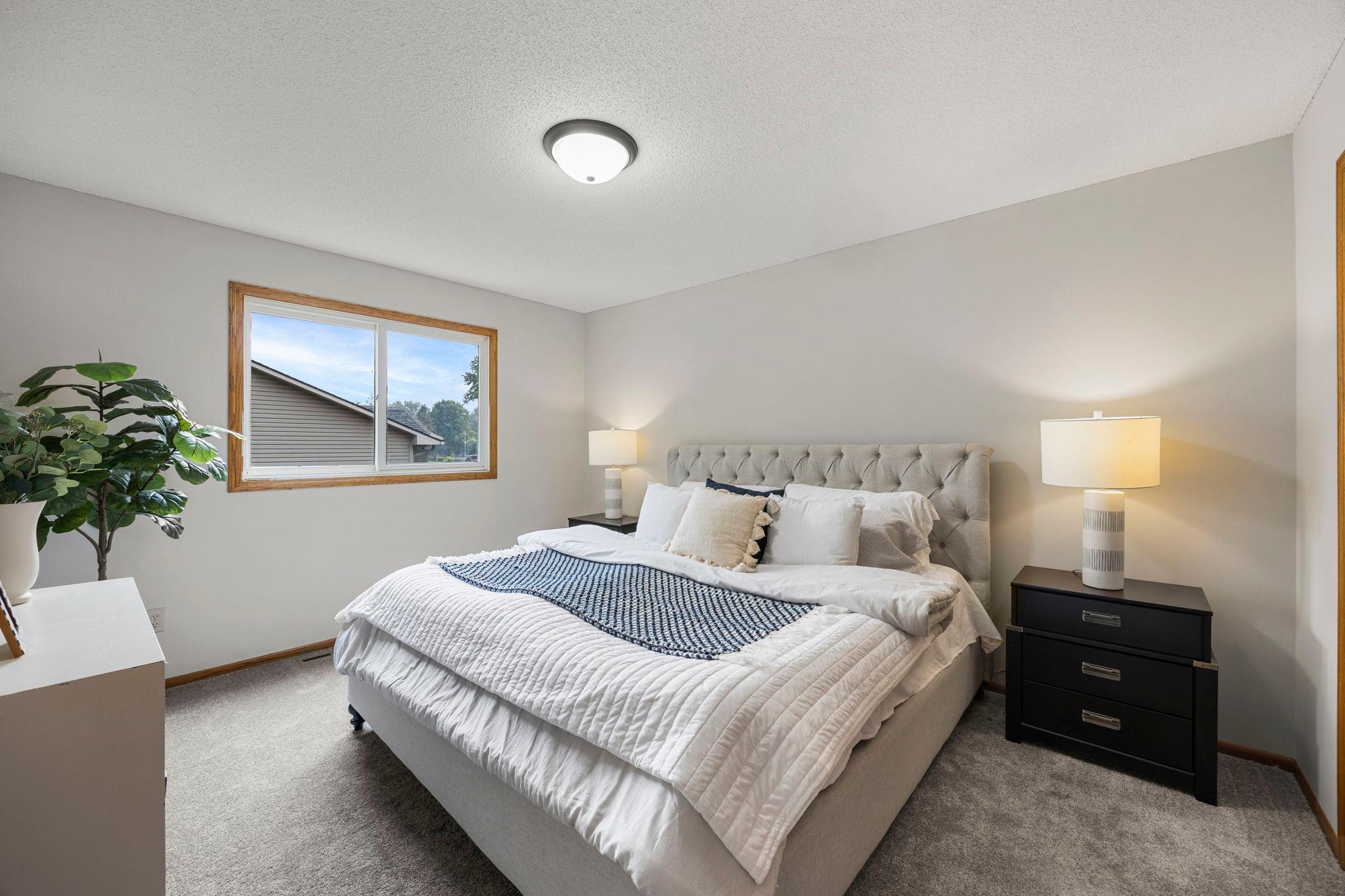View of Residential at 5700 Deer Trail, Shoreview MN 55126, Shoreview (8 of 19) - Mike Wilen | Minnesota Team Real Estate