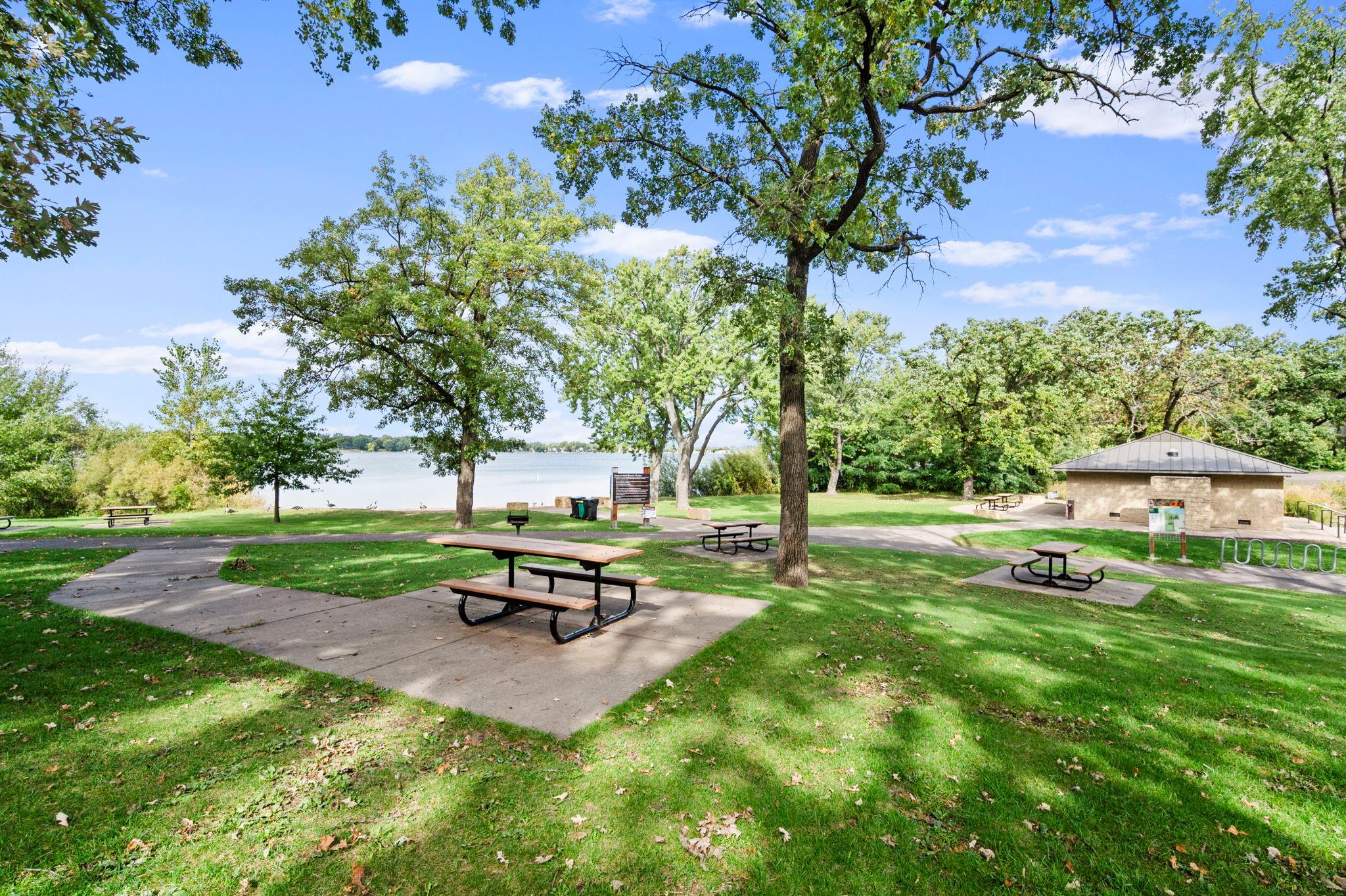 View of Residential at 5700 Deer Trail, Shoreview MN 55126, Shoreview (30 of 36) - Mike Wilen | Minnesota Team Real Estate