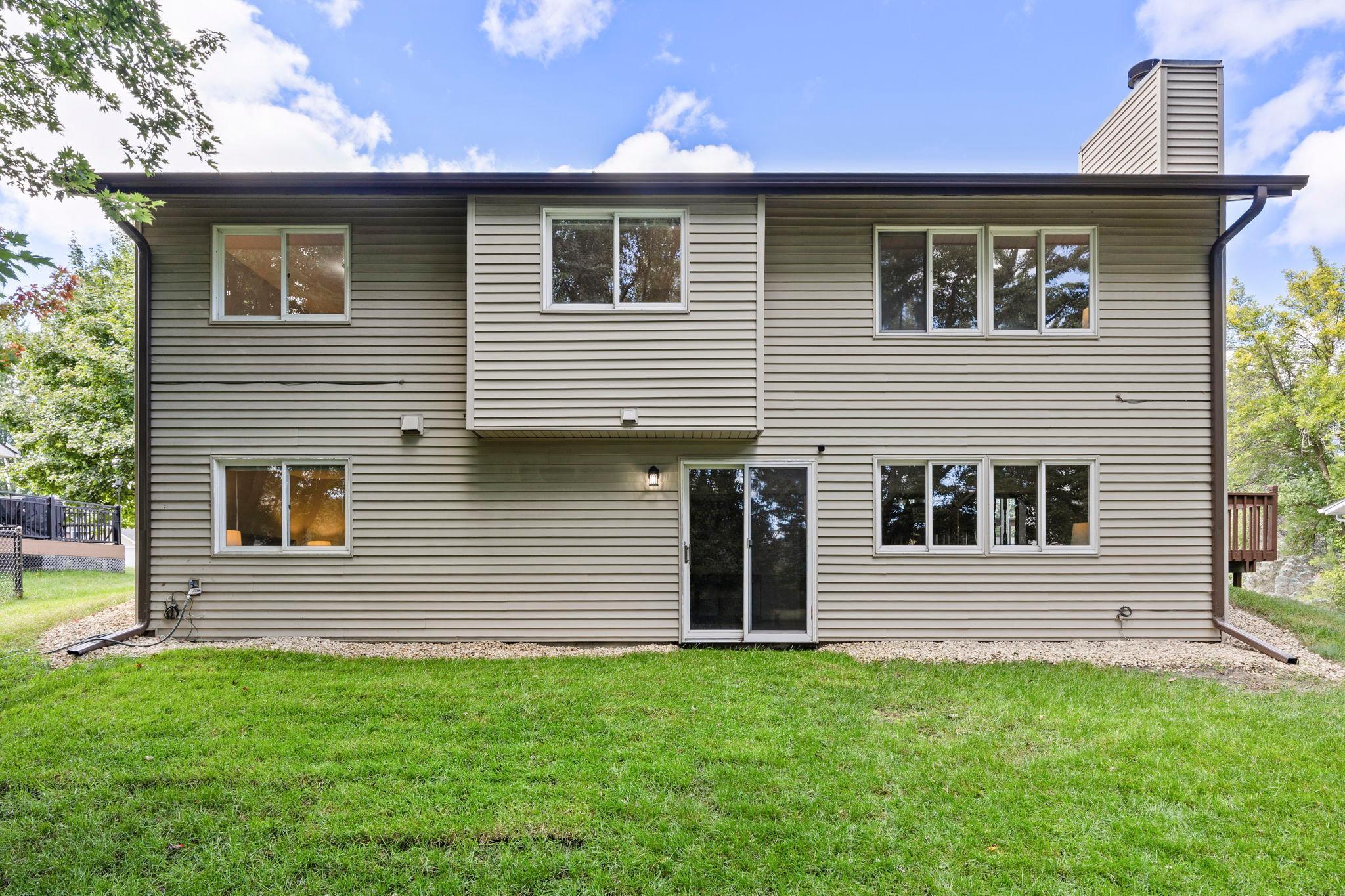View of Residential at 5700 Deer Trail, Shoreview MN 55126, Shoreview (20 of 36) - Mike Wilen | Minnesota Team Real Estate