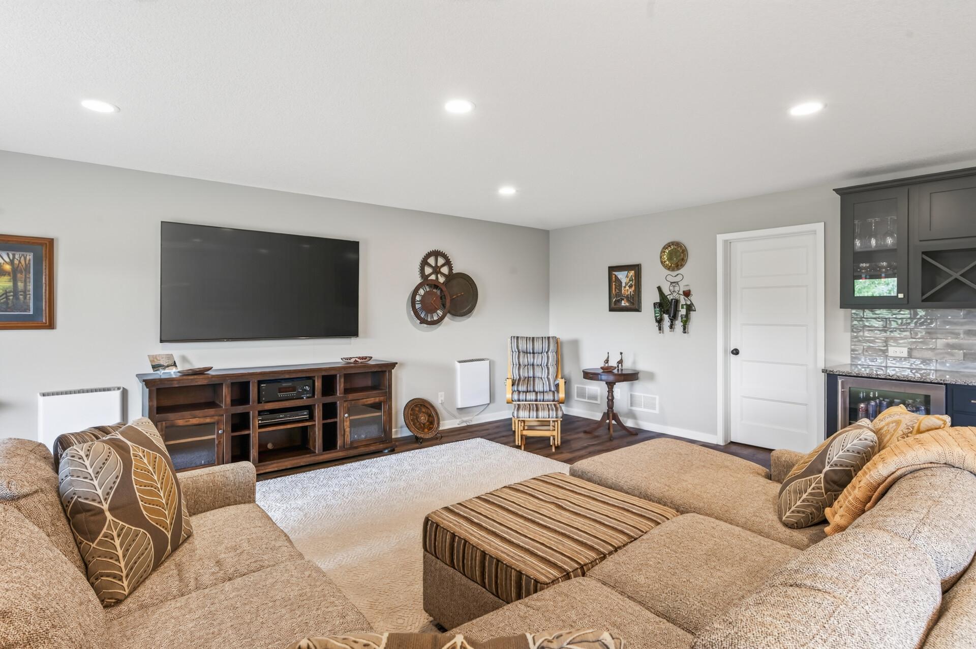 View of Residential at 4139 Isaac Court, Vadnais Heights MN 55127, Vadnais Heights (36 of 55) - Mike Wilen | Minnesota Team Real Estate