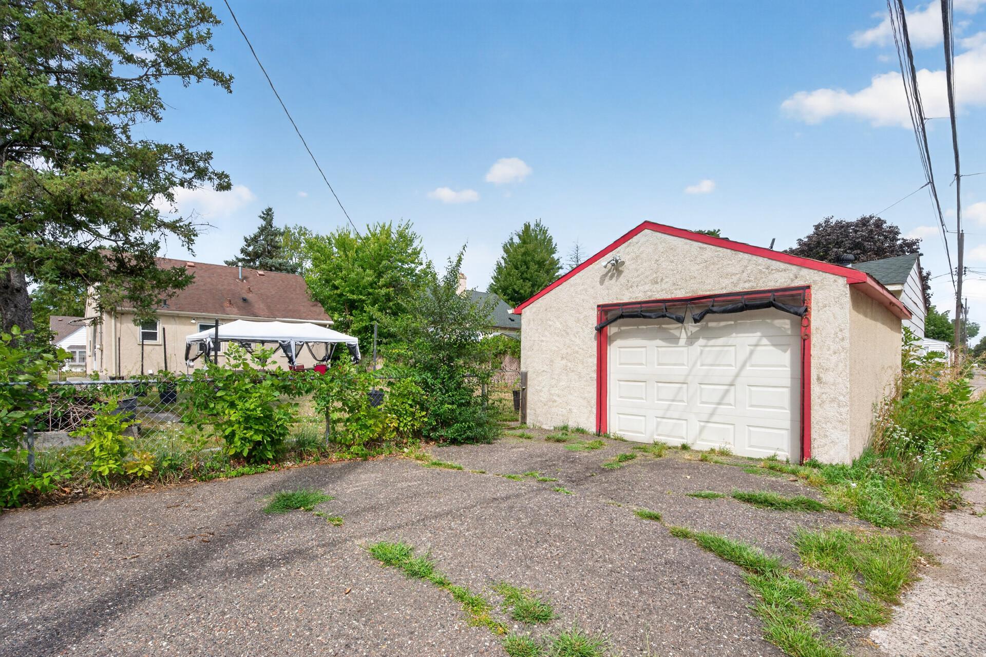 View of Residential at 4806 Fremont Avenue, Minneapolis MN 55430, Minneapolis (20 of 21) - Mike Wilen | Minnesota Team Real Estate