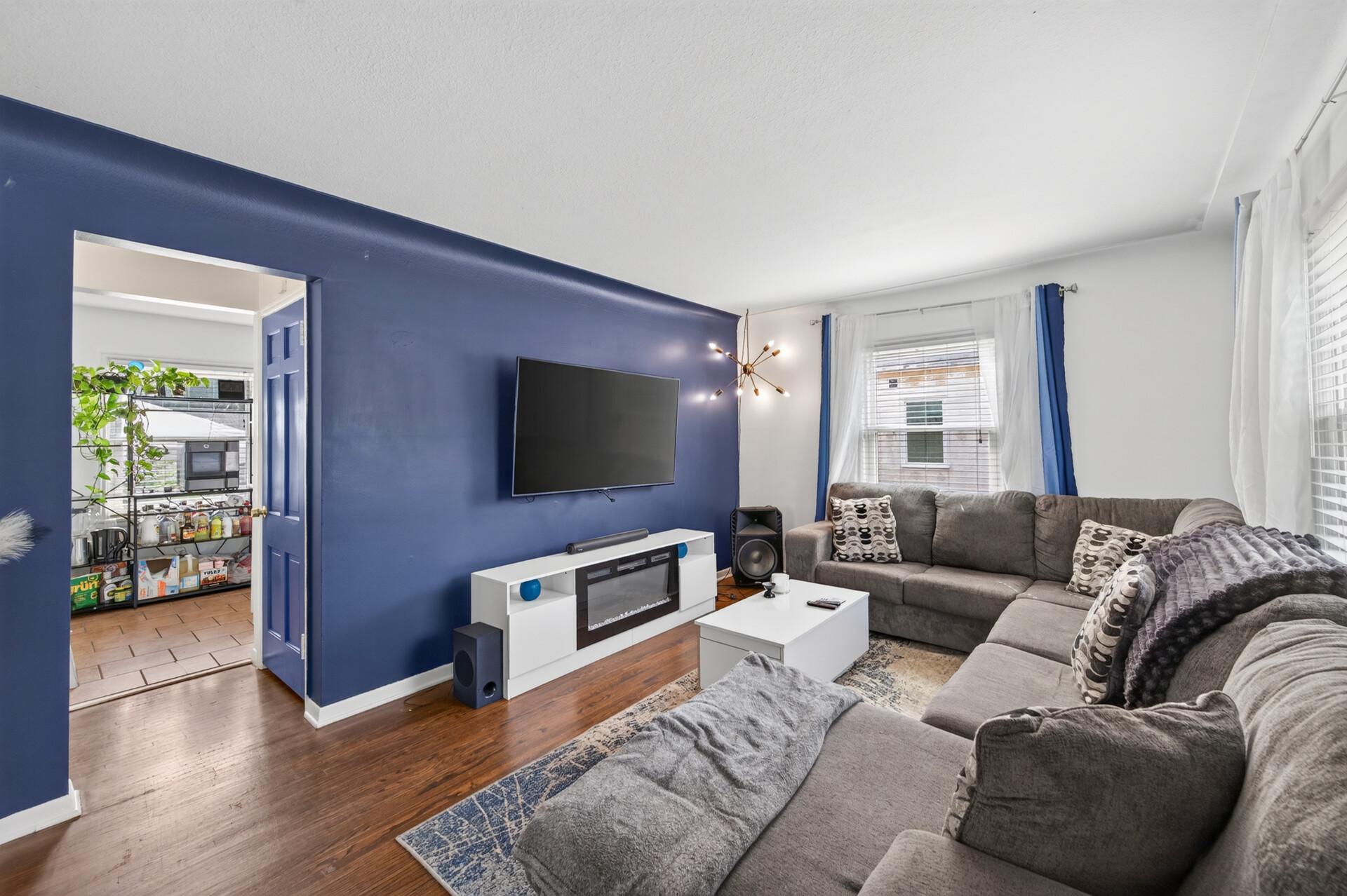 View of Residential at 4806 Fremont Avenue, Minneapolis MN 55430, Minneapolis (2 of 21) - Mike Wilen | Minnesota Team Real Estate