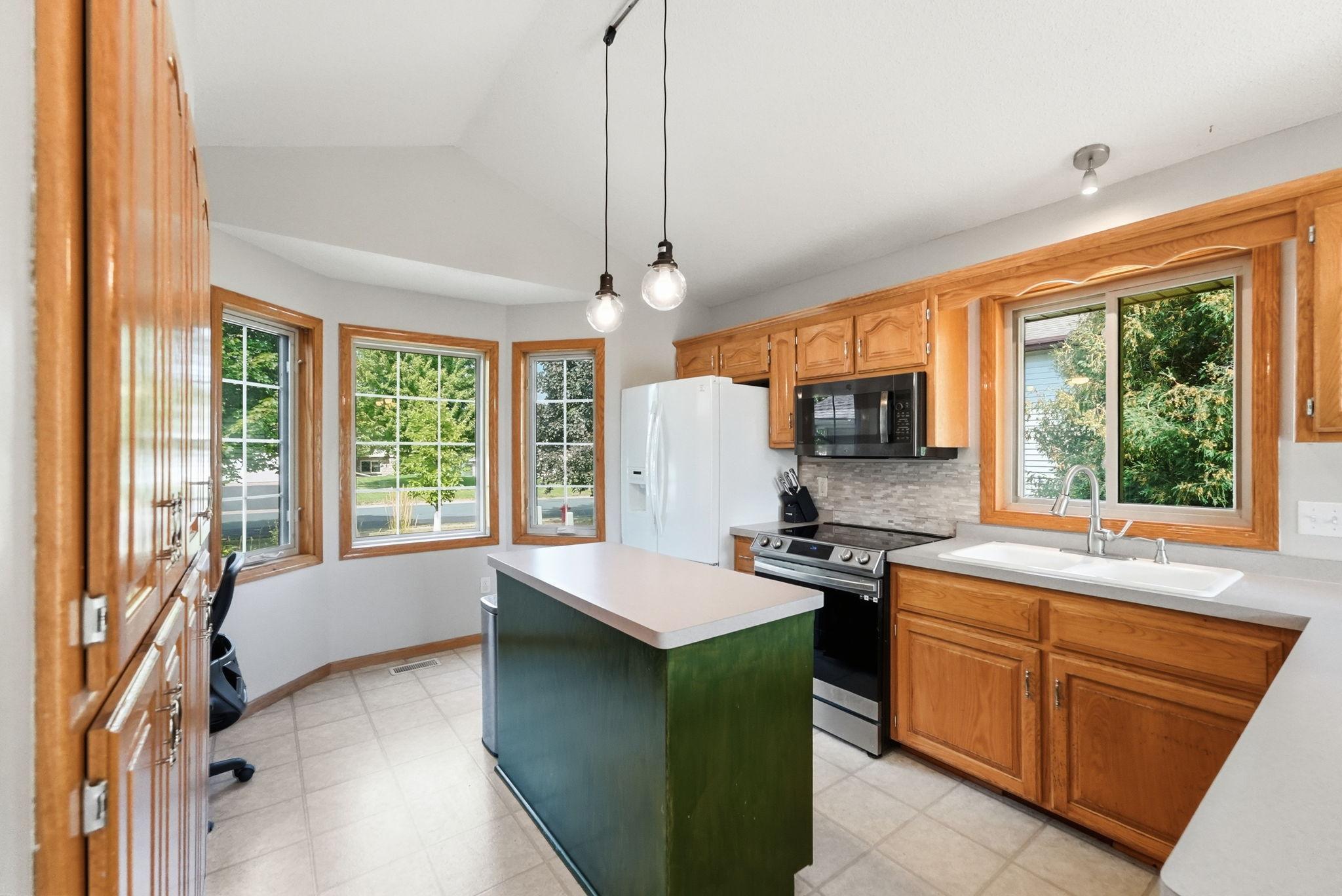 View of Residential at 6181 152nd Street, Hugo MN 55038, Hugo (9 of 37) - Mike Wilen | Minnesota Team Real Estate