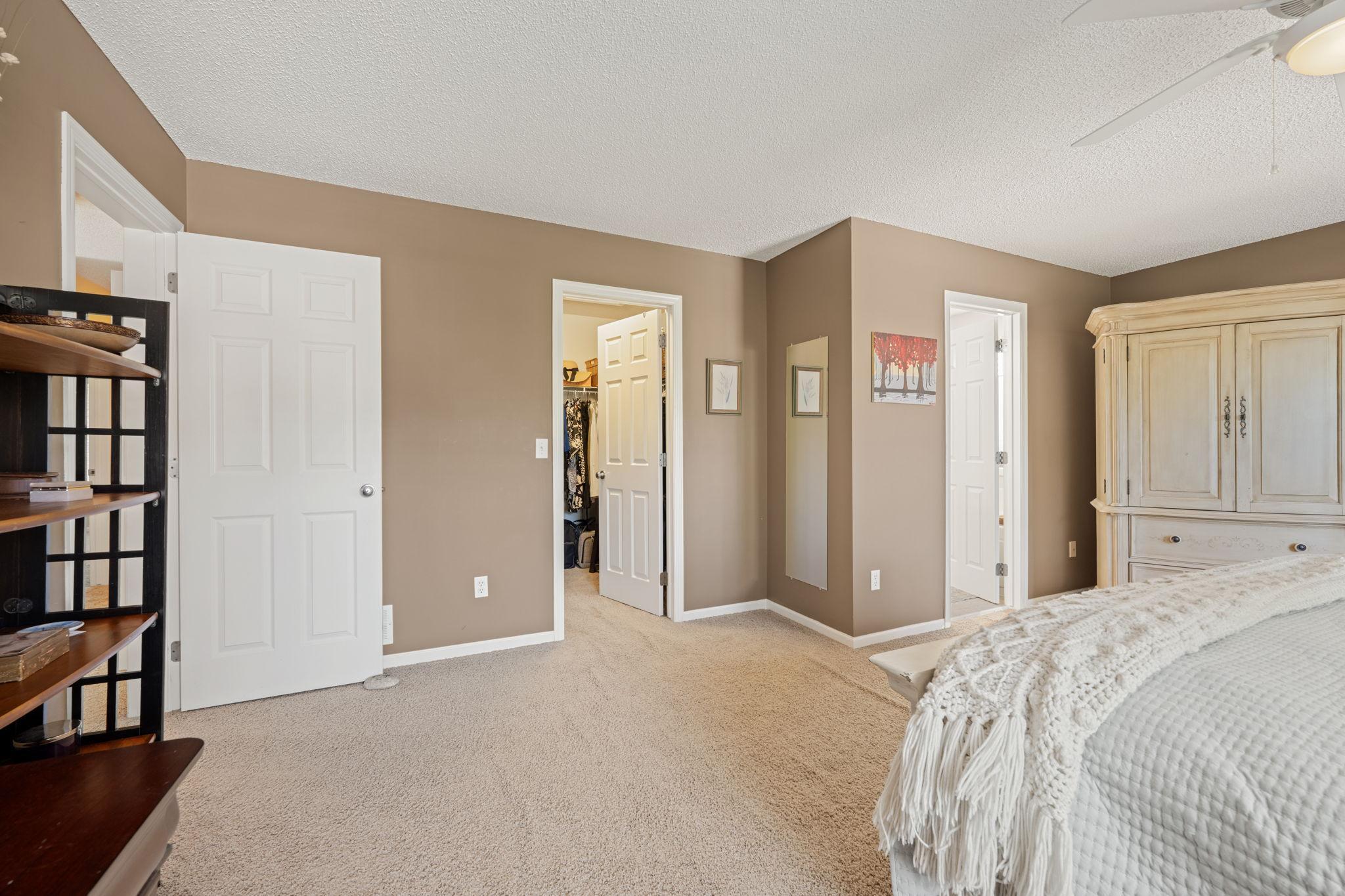 View of Residential at 14124 55th Avenue, Plymouth MN 55446, Plymouth (17 of 52) - Mike Wilen | Minnesota Team Real Estate