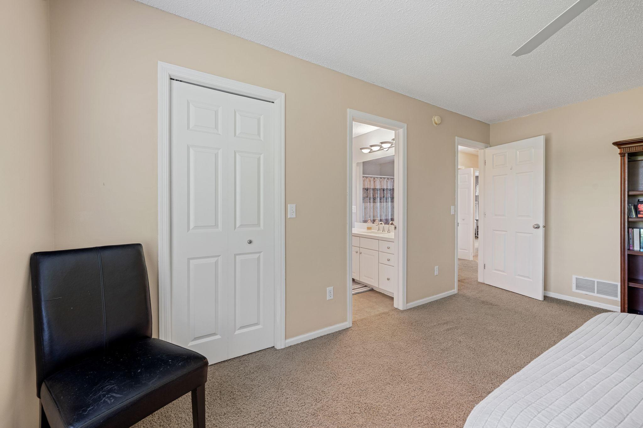 View of Residential at 14124 55th Avenue, Plymouth MN 55446, Plymouth (21 of 52) - Mike Wilen | Minnesota Team Real Estate