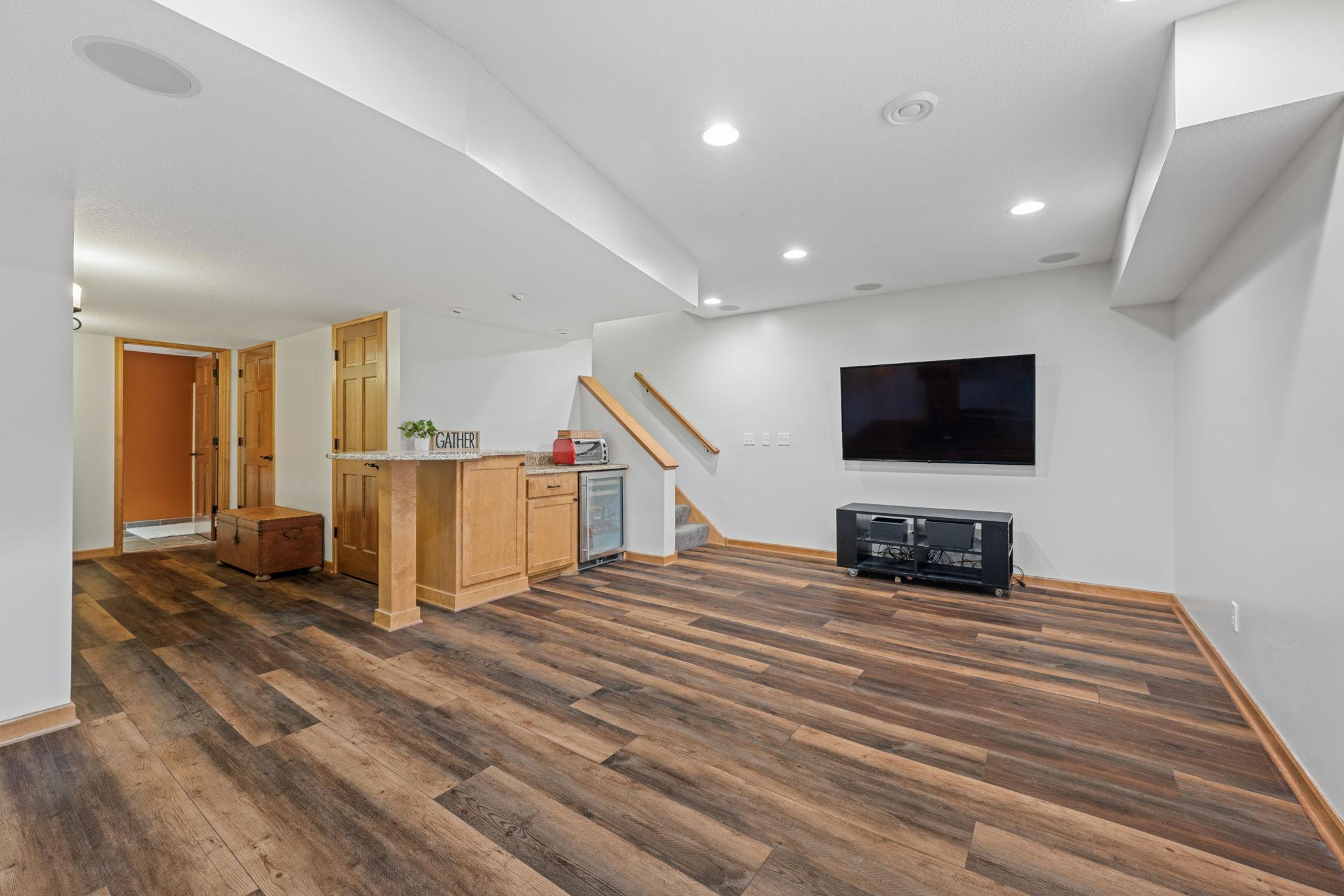 View of Residential at 14124 55th Avenue, Plymouth MN 55446, Plymouth (30 of 52) - Mike Wilen | Minnesota Team Real Estate