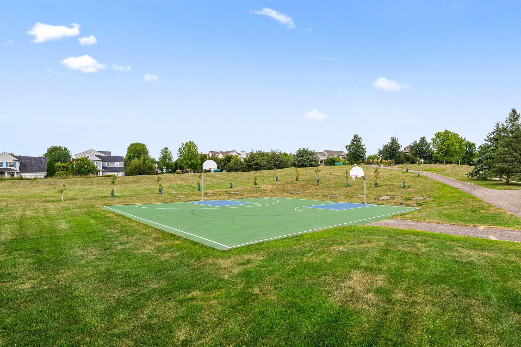 View of Residential at 14124 55th Avenue, Plymouth MN 55446, Plymouth (44 of 52) - Mike Wilen | Minnesota Team Real Estate