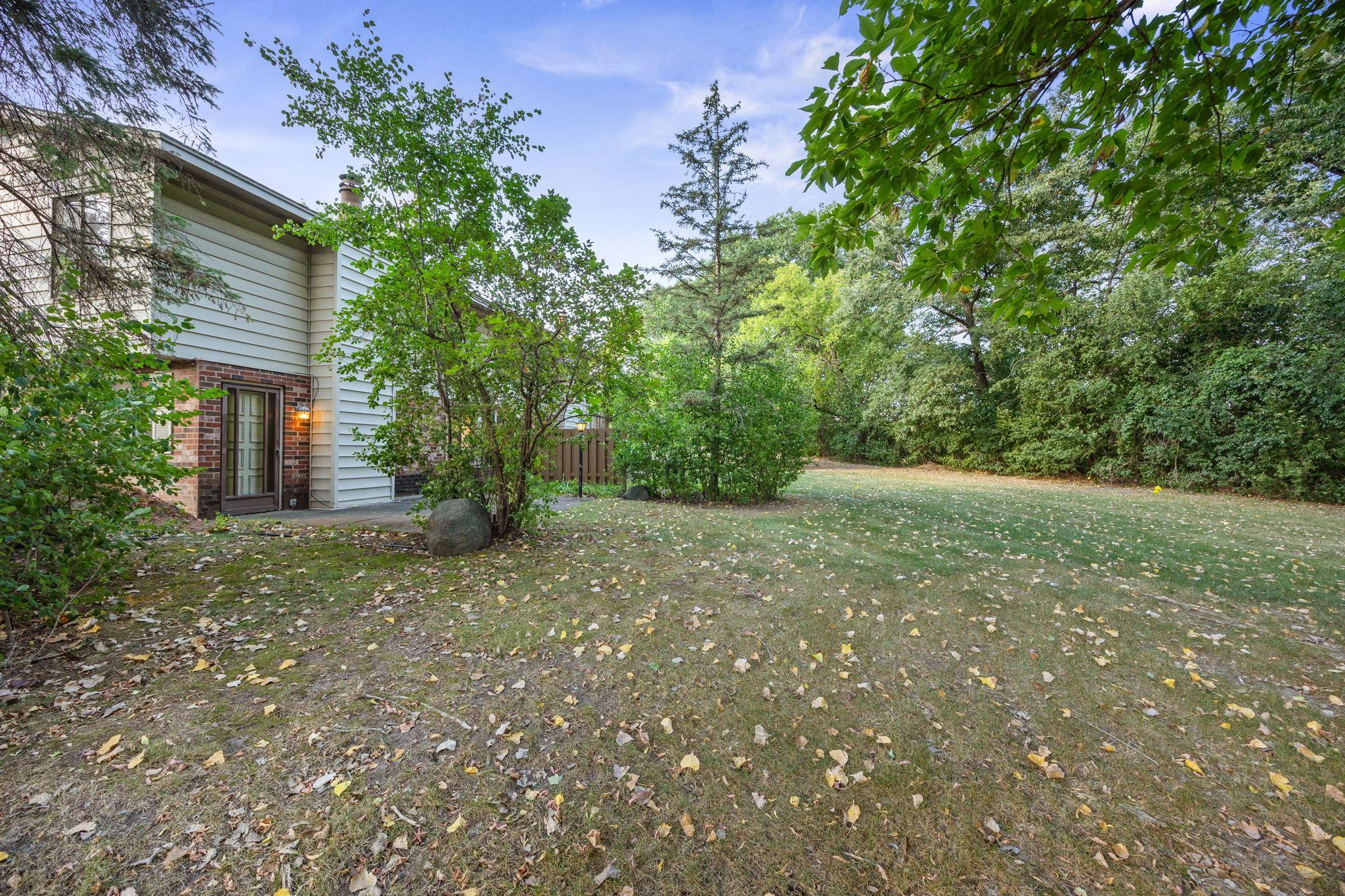 View of Residential at 2241 Country Lane, Minnetonka MN 55305, Minnetonka (19 of 19) - Mike Wilen | Minnesota Team Real Estate